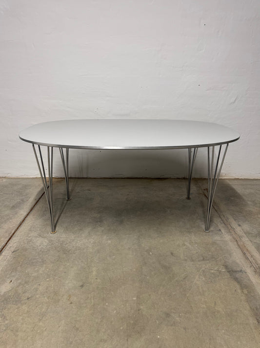 Piet Hein & Bruno Mathsson ‘Superellipse’ spisebord, Fritz Hansen.