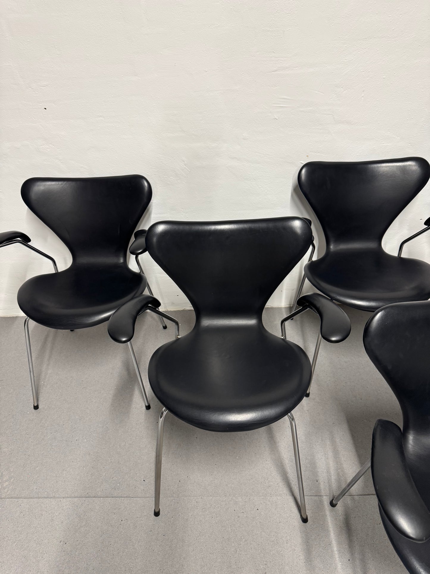 Arne Jacobsen ‘Syveren/3207’ Fritz Hansen.