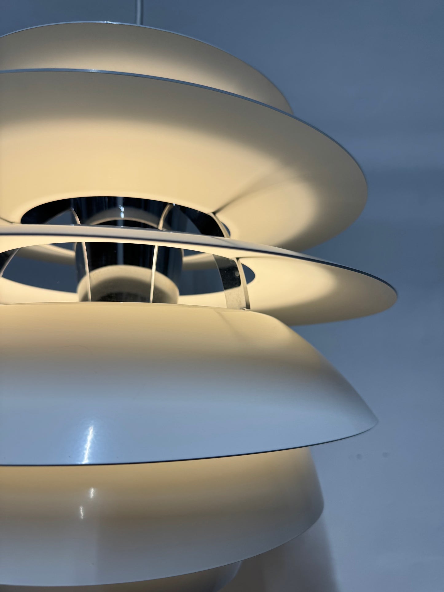 Poul Henningsen, PH “Snowball” Louis Poulsen.