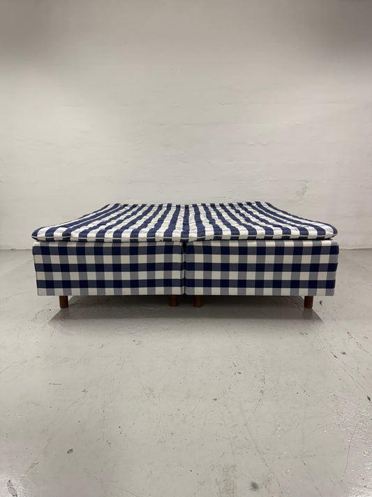 Hästens ‘Superia’ dobbeltseng  – 180x200cm.