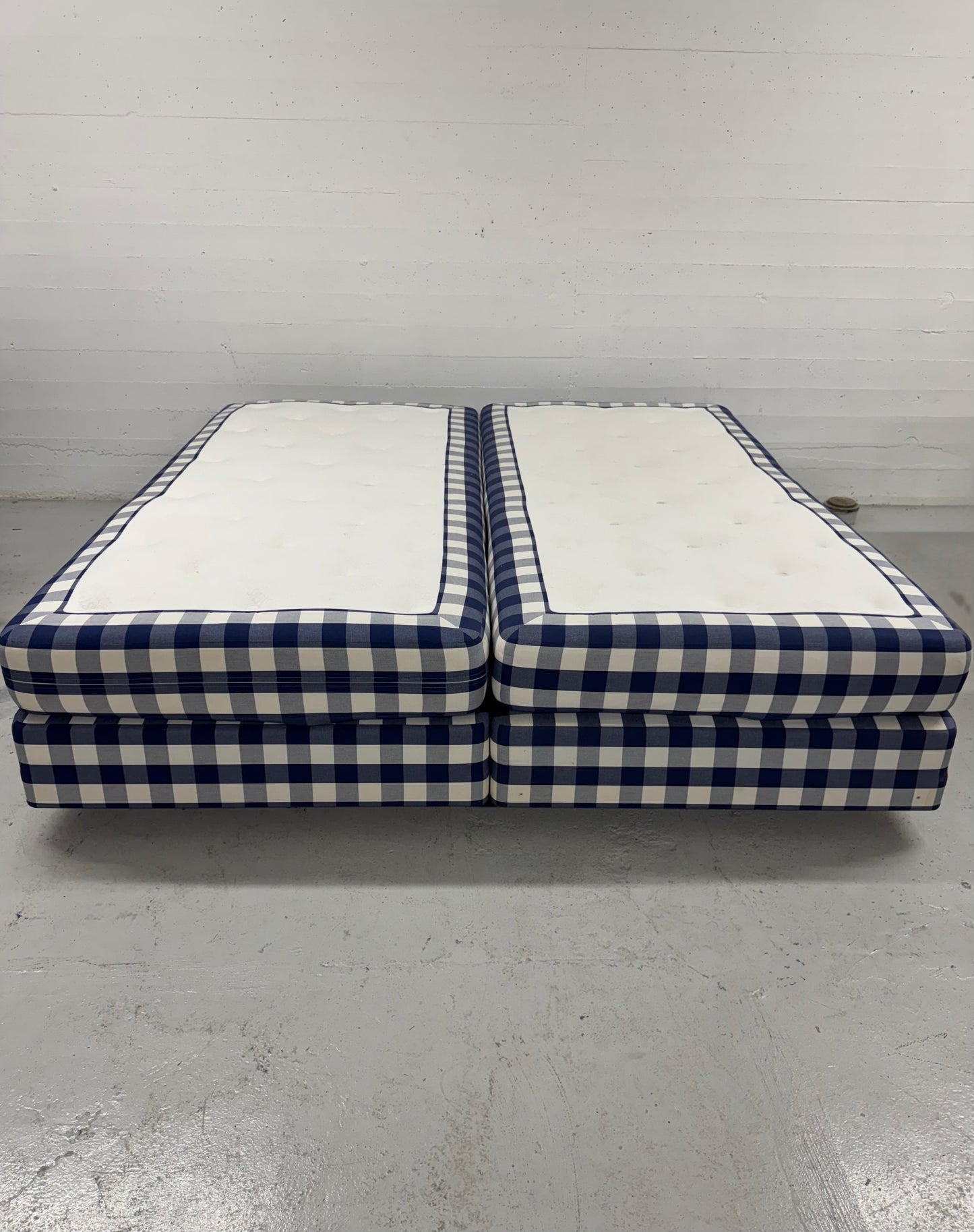 Hästens ‘Continental’ dobbeltseng – 210x220.