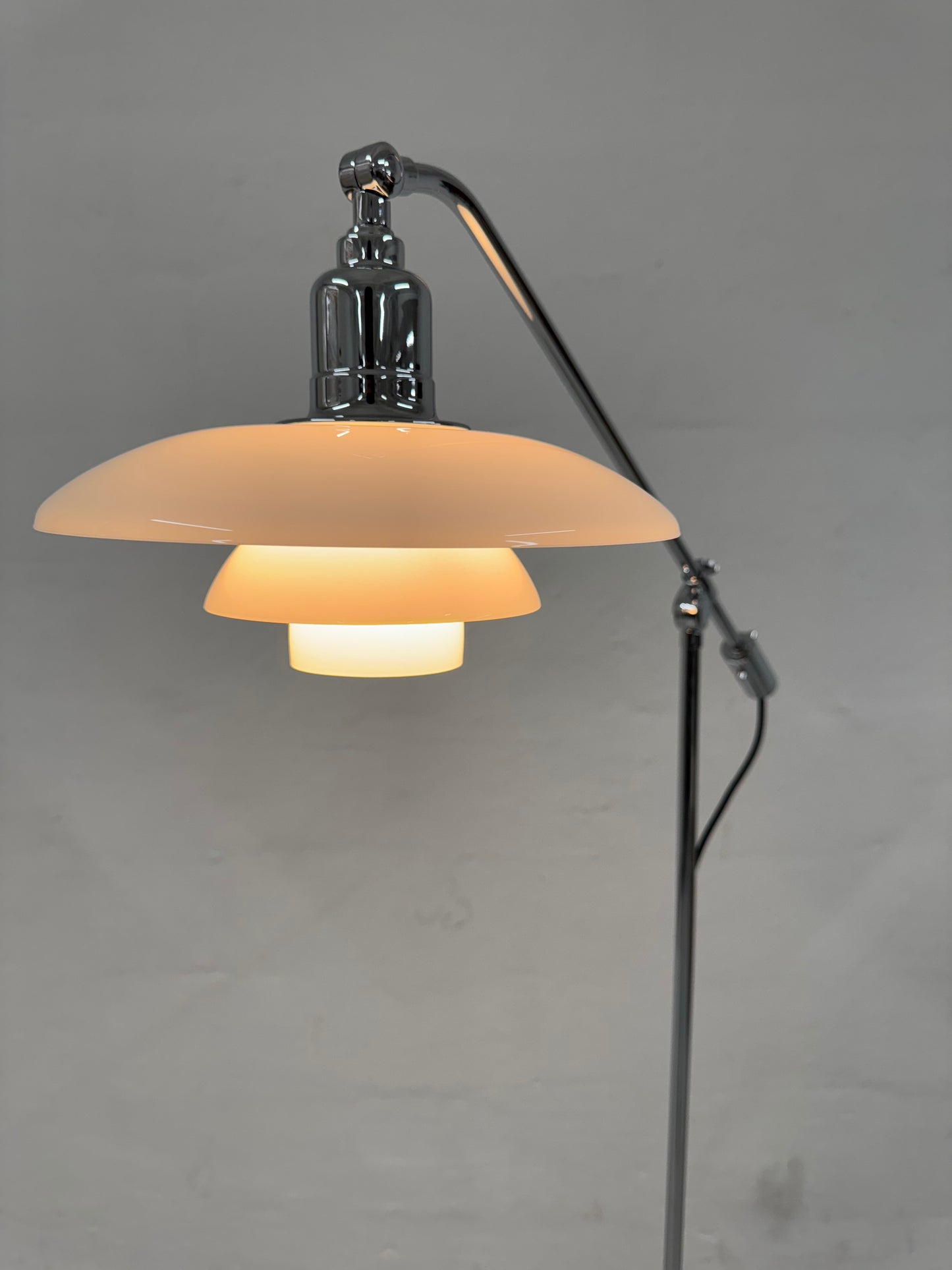 Poul Henningsen, “Vandpumpen” Louis Poulsen.