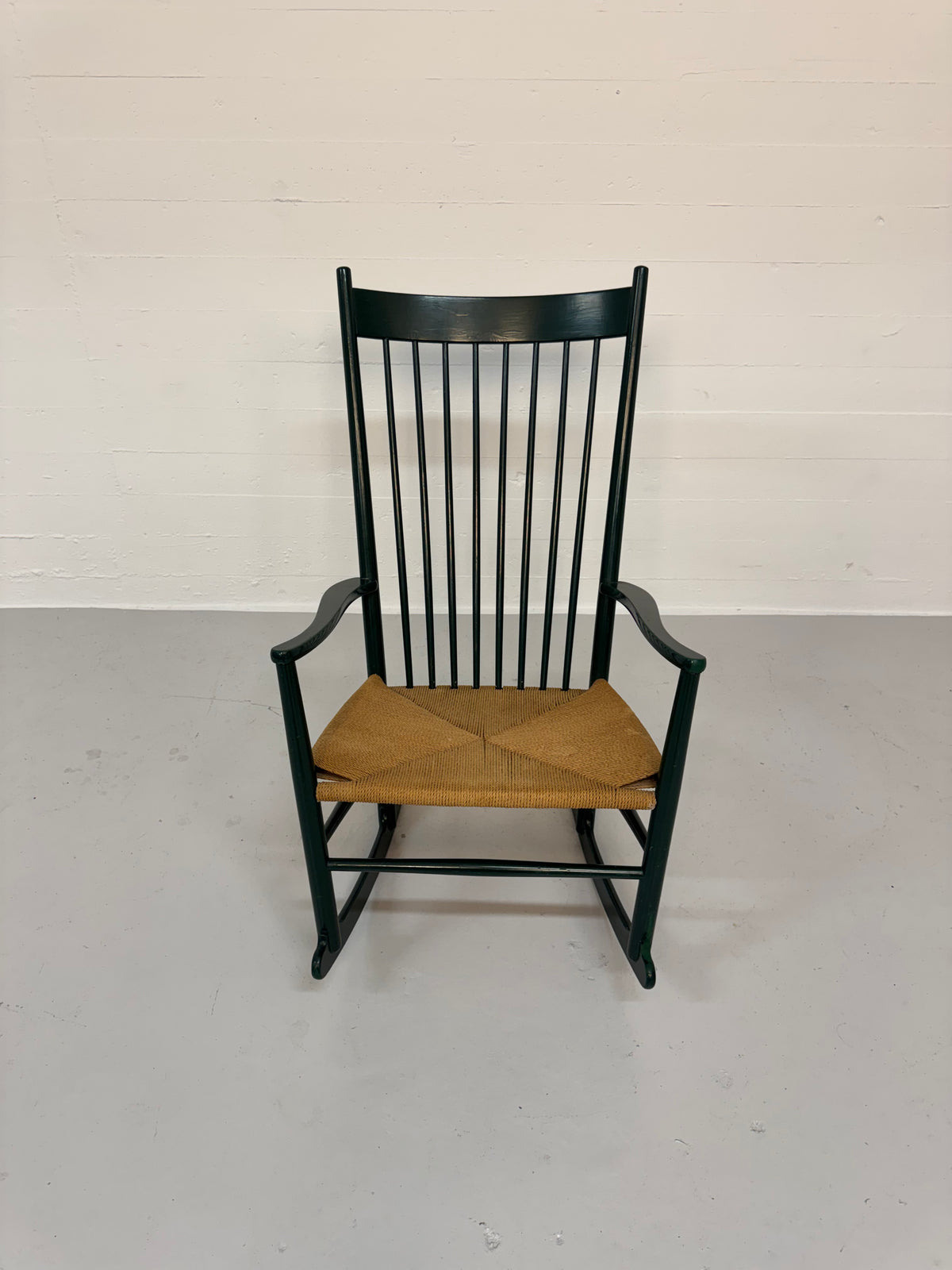 Hans J. Wegner ‘J16’ Fredericia Furniture.