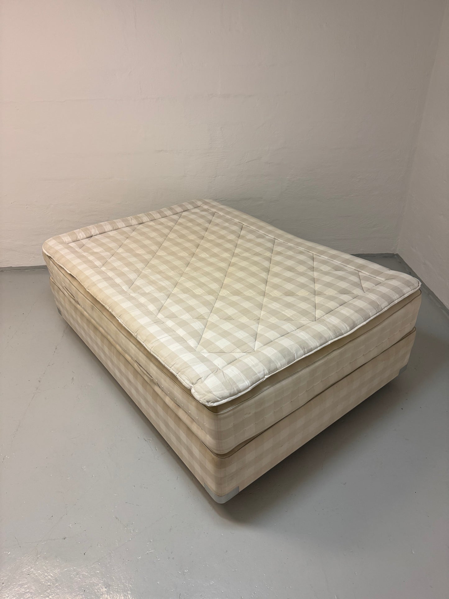 Hästens 2000T 1½-mands seng – 140x200 cm