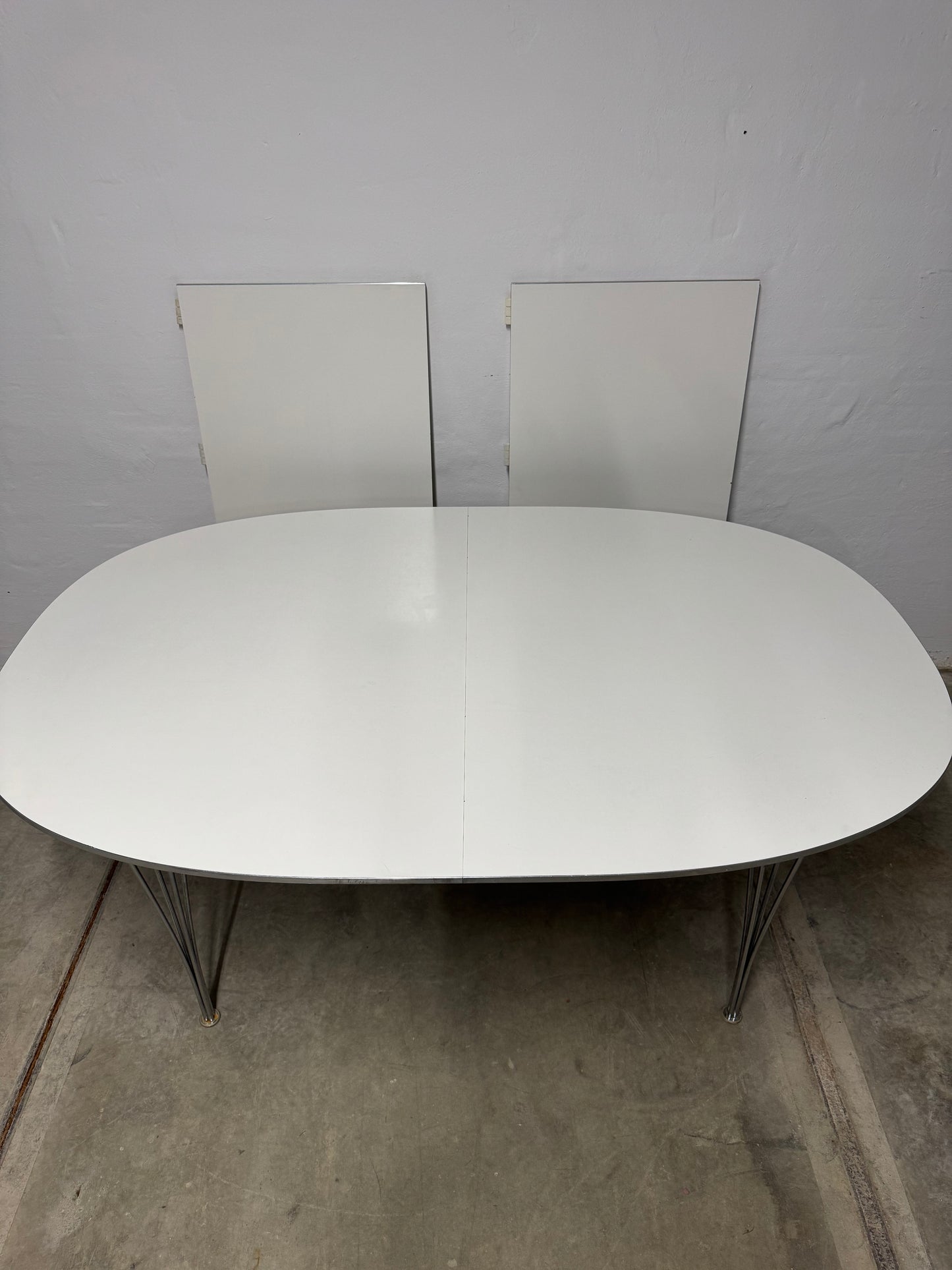 Piet Hein & Bruno Mathsson ‘Superellipse’ spisebord, Fritz Hansen.