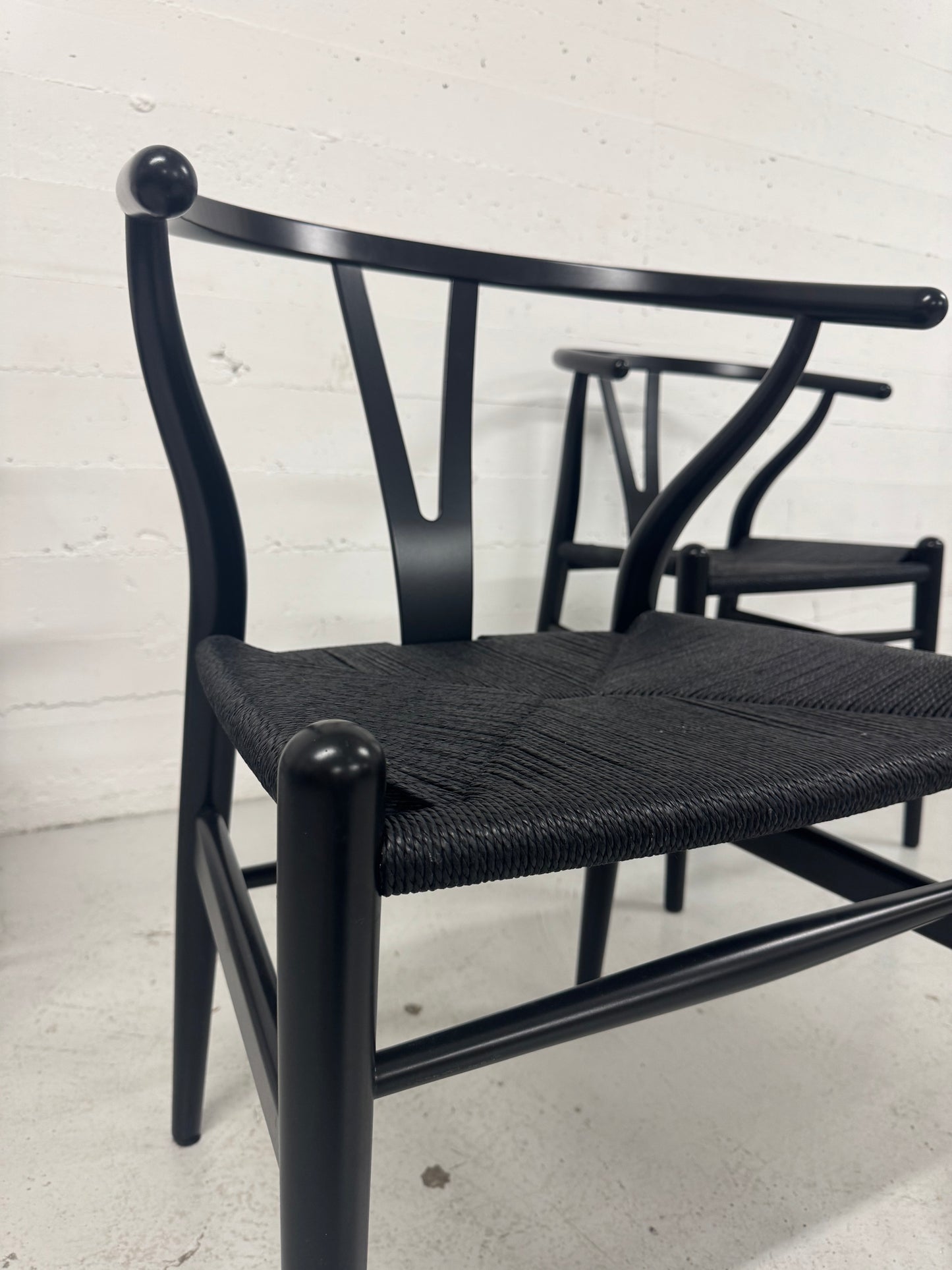 Hans J. Wegner ‘CH24’ ‘Y-stolen’ fremstillet hos Carl Hansen & Søn.