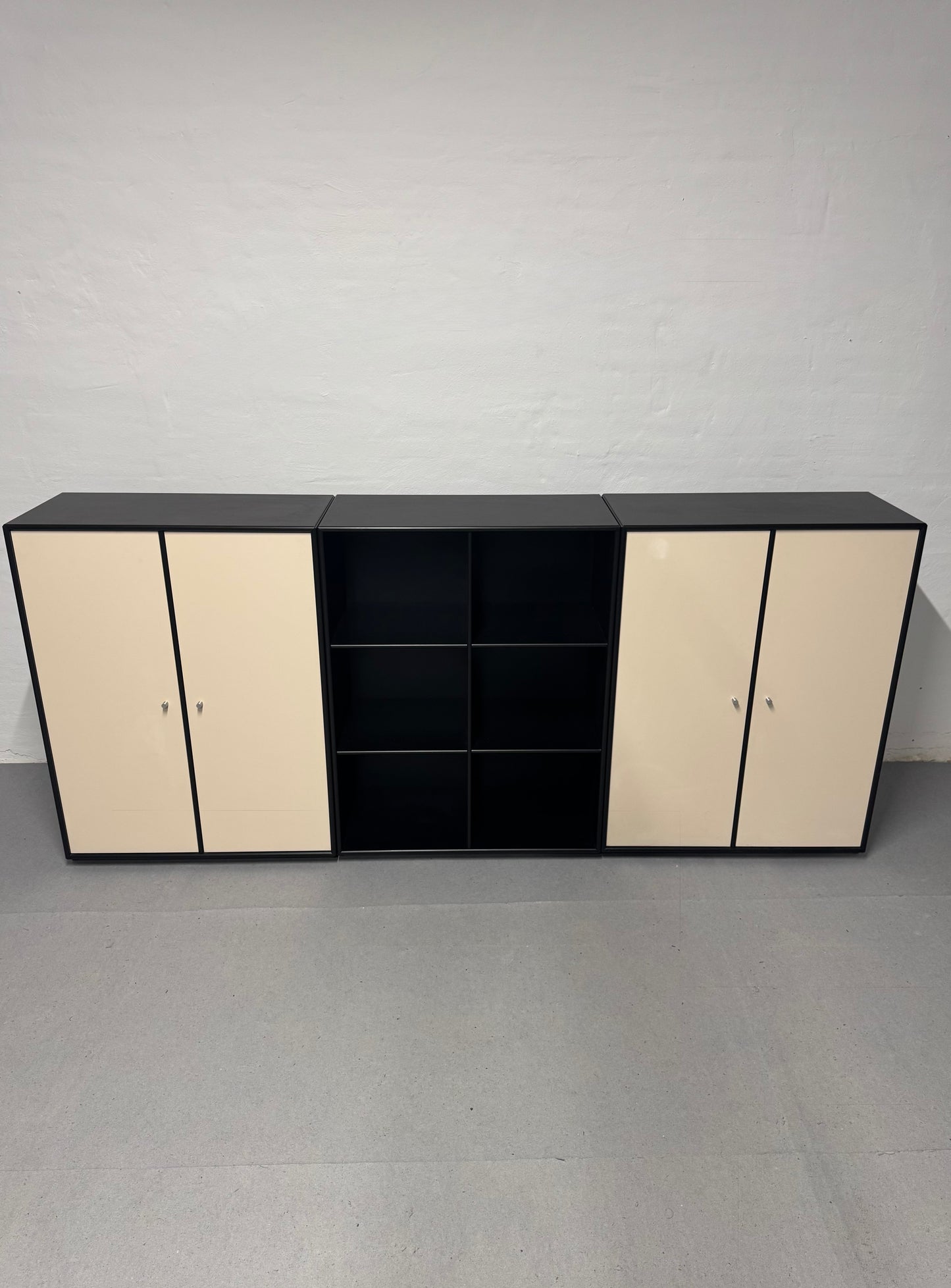 Peter J. Lassen, Montana reolmoduler.