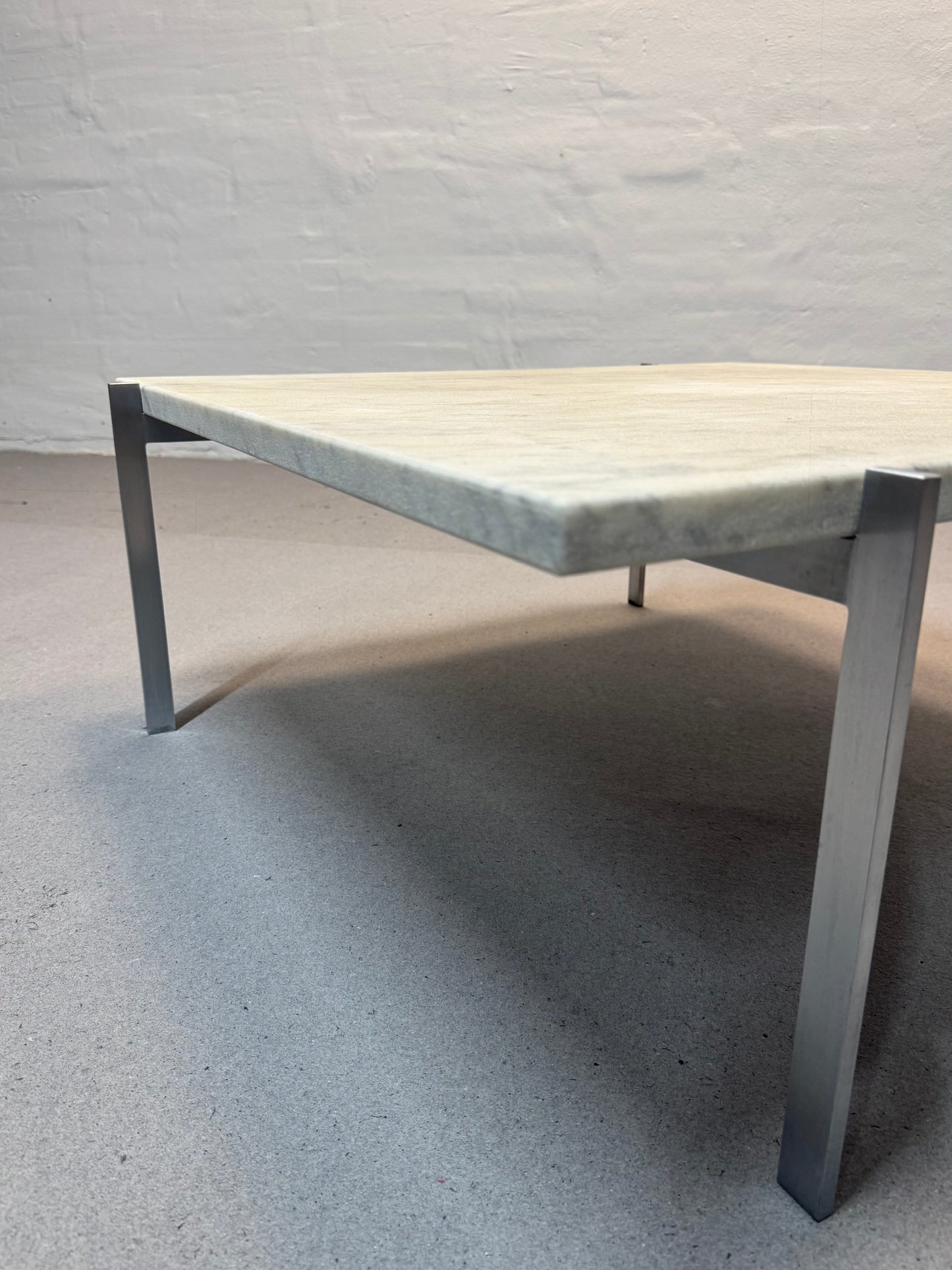 Poul Kjærholm ‘PK-61’ Fritz Hansen.