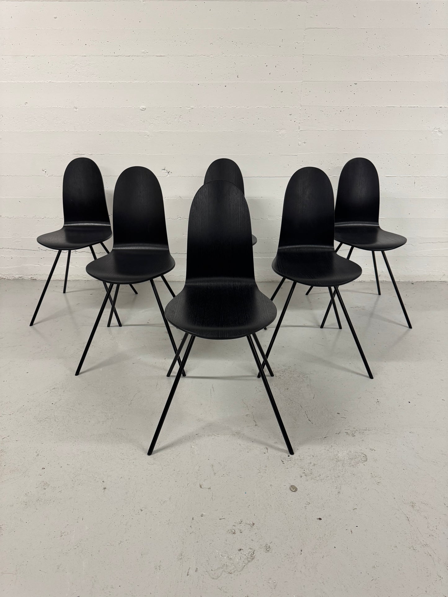 Arne Jacobsen ‘Tungen/3102’ Howe.