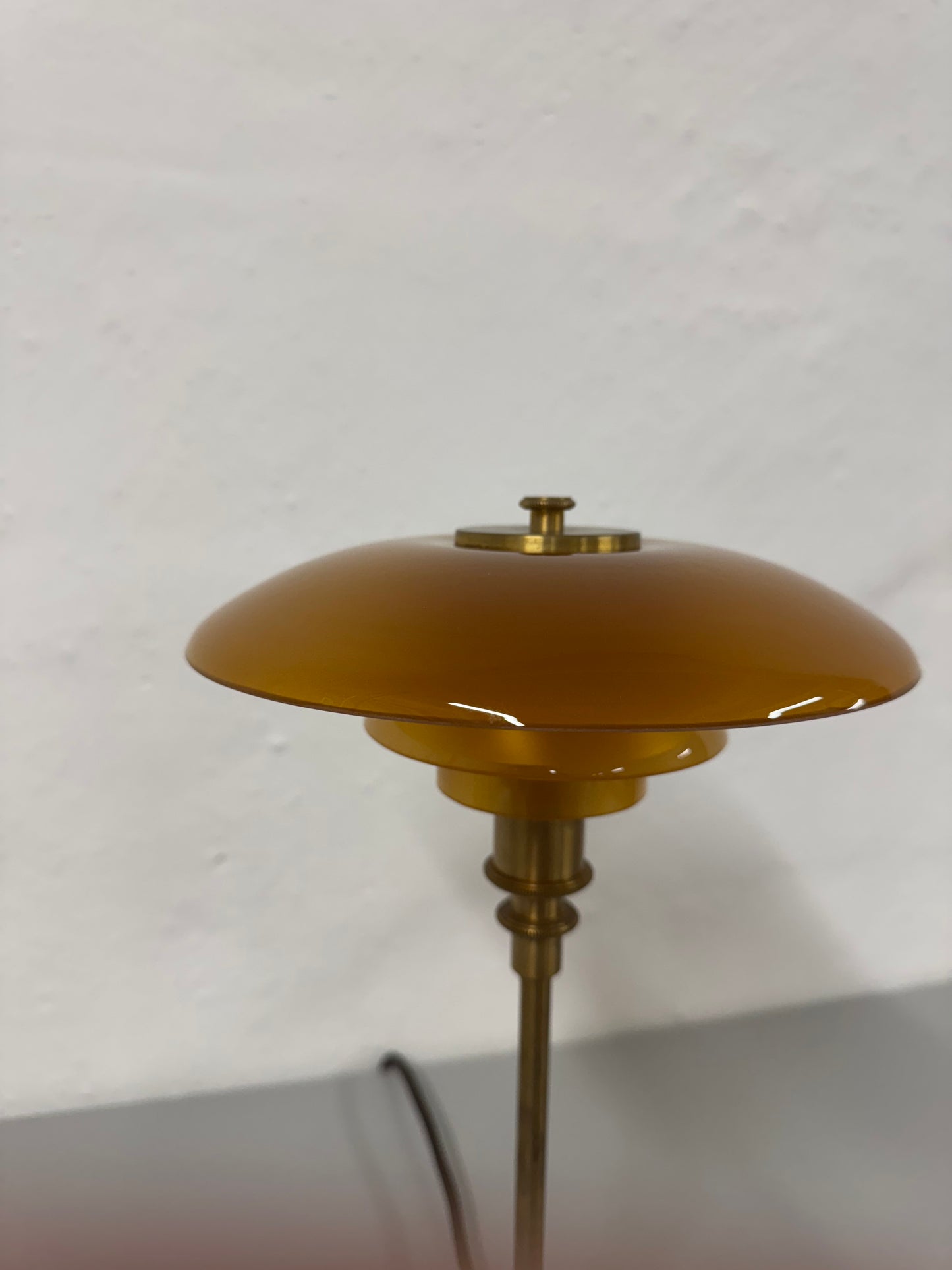 Poul Henningsen, “PH 2/1” Louis Poulsen.