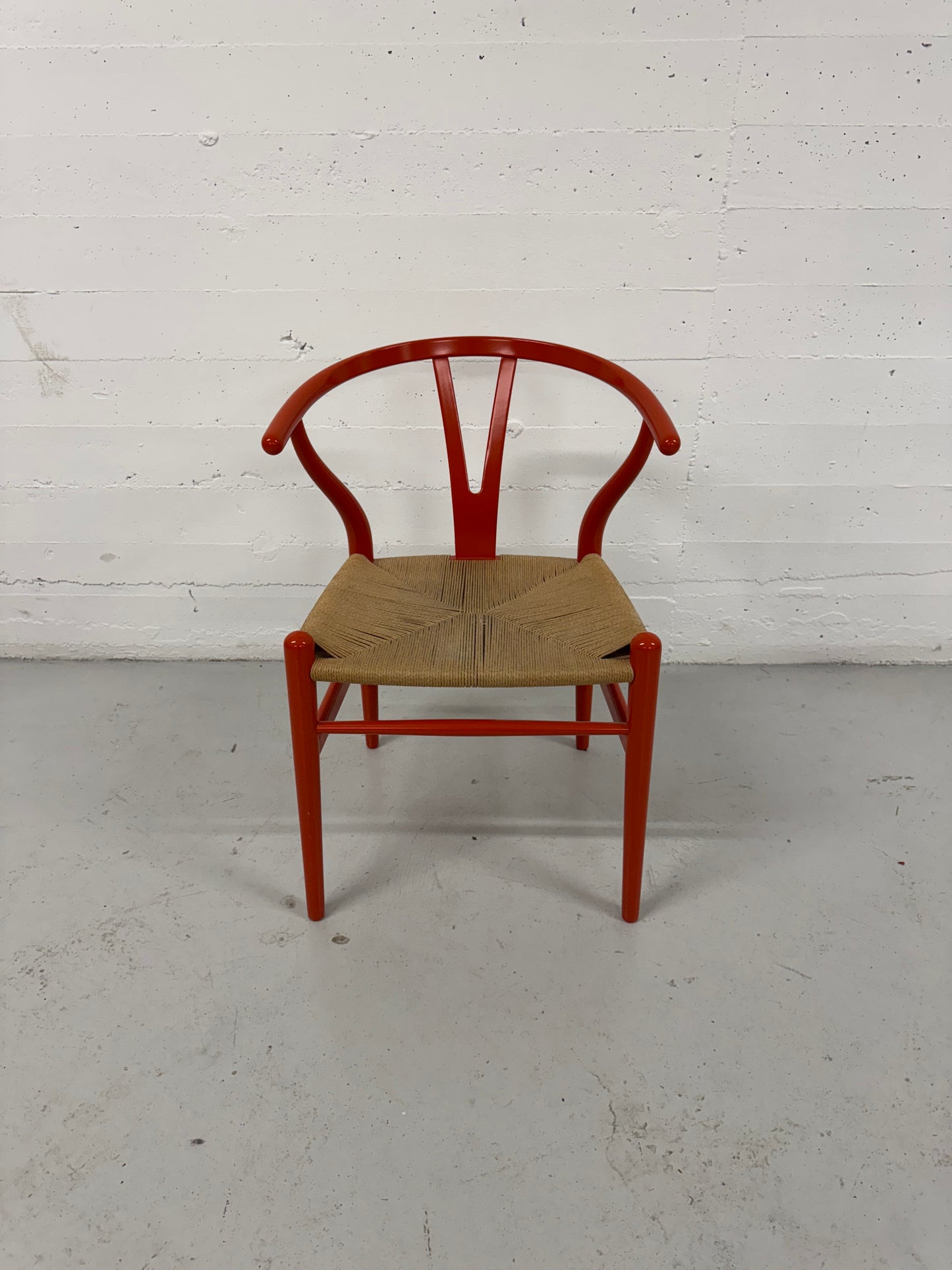 Hans J. Wegner ‘CH24’ ‘Y-stolen’ fremstillet hos Carl Hansen & Søn.