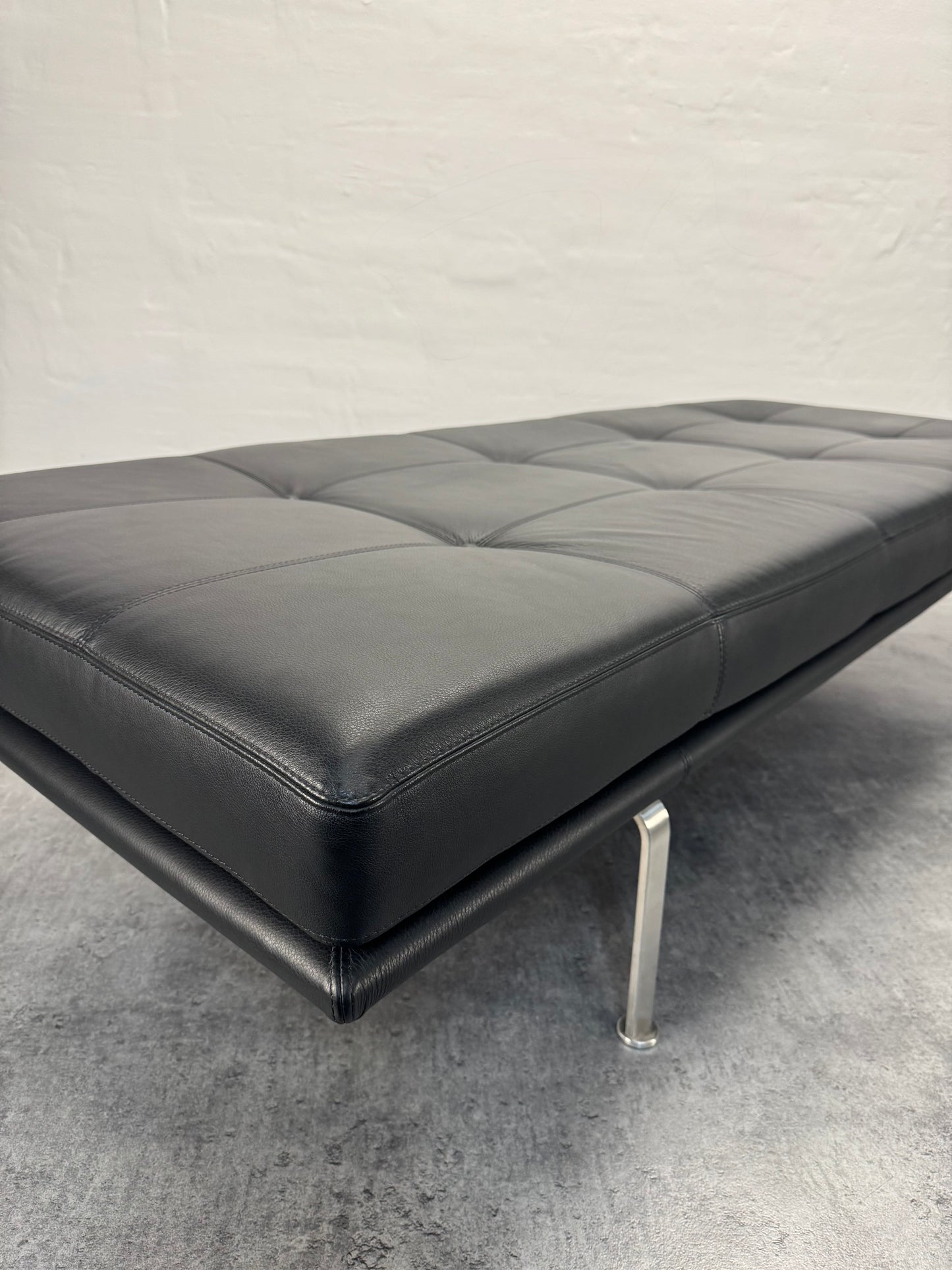 Arne Vodder ‘AV 57’ Daybed.