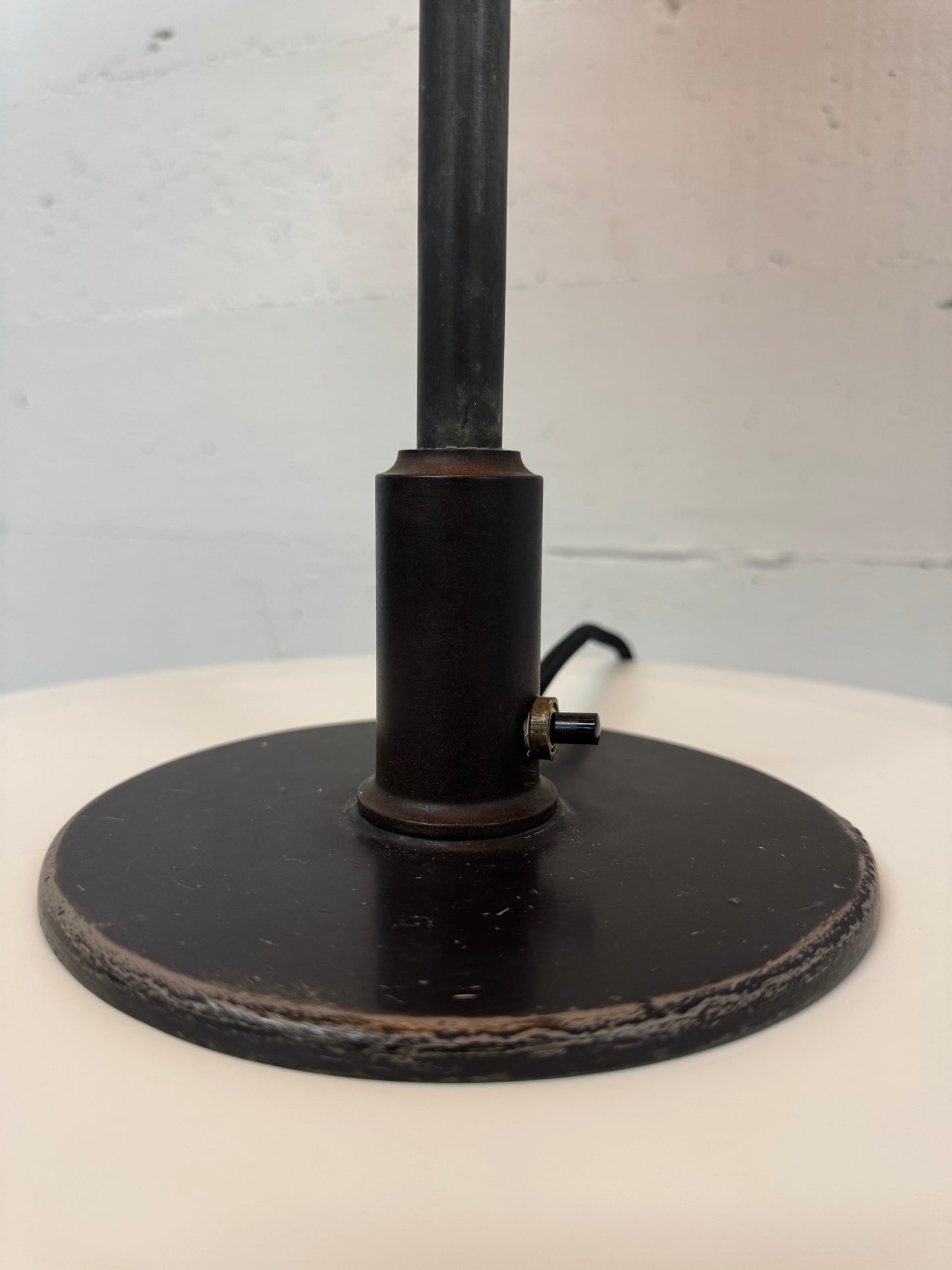 1930’erne Poul Henningsen bordlampe, Louis Poulsen.