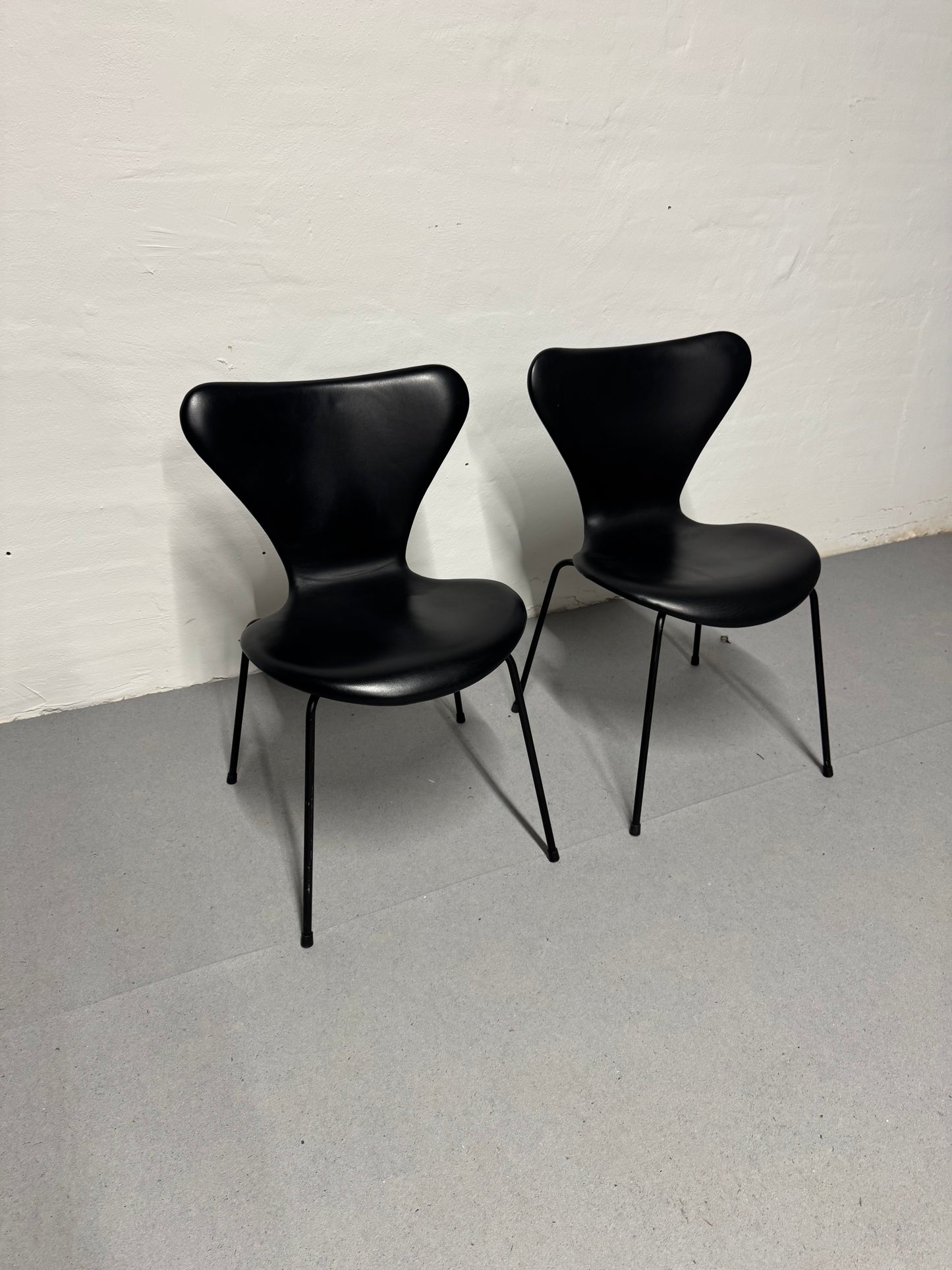 Arne Jacobsen ‘Syveren/3107’ Fritz Hansen.