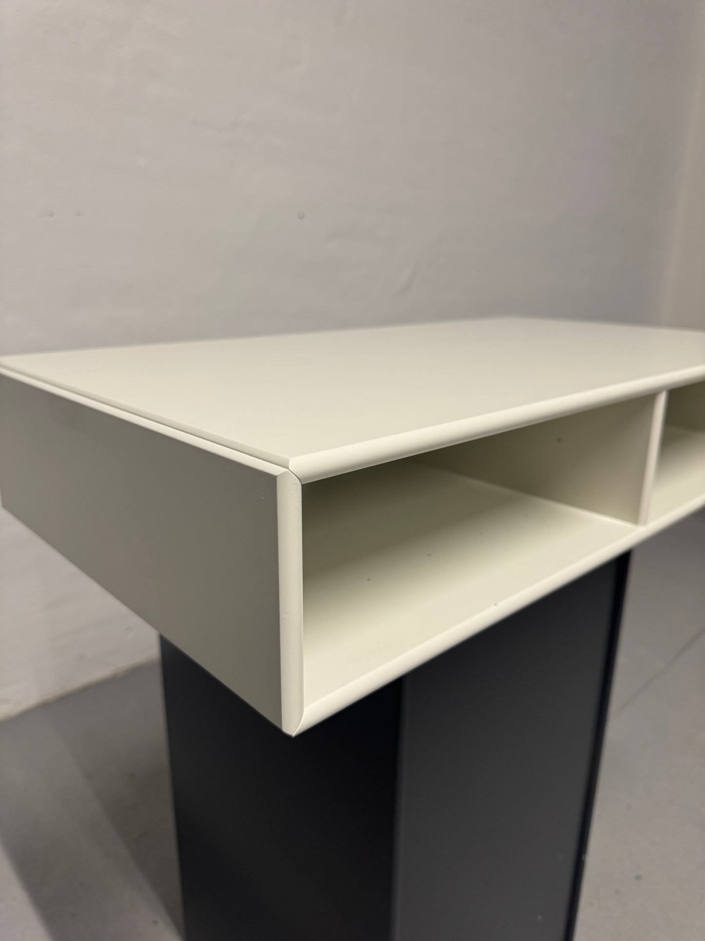 Peter J. Lassen, Montana TV-modul.