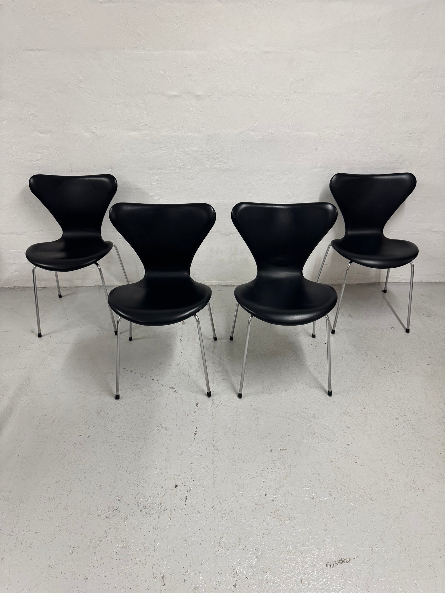 Arne Jacobsen ‘Syveren/3107’ Fritz Hansen.