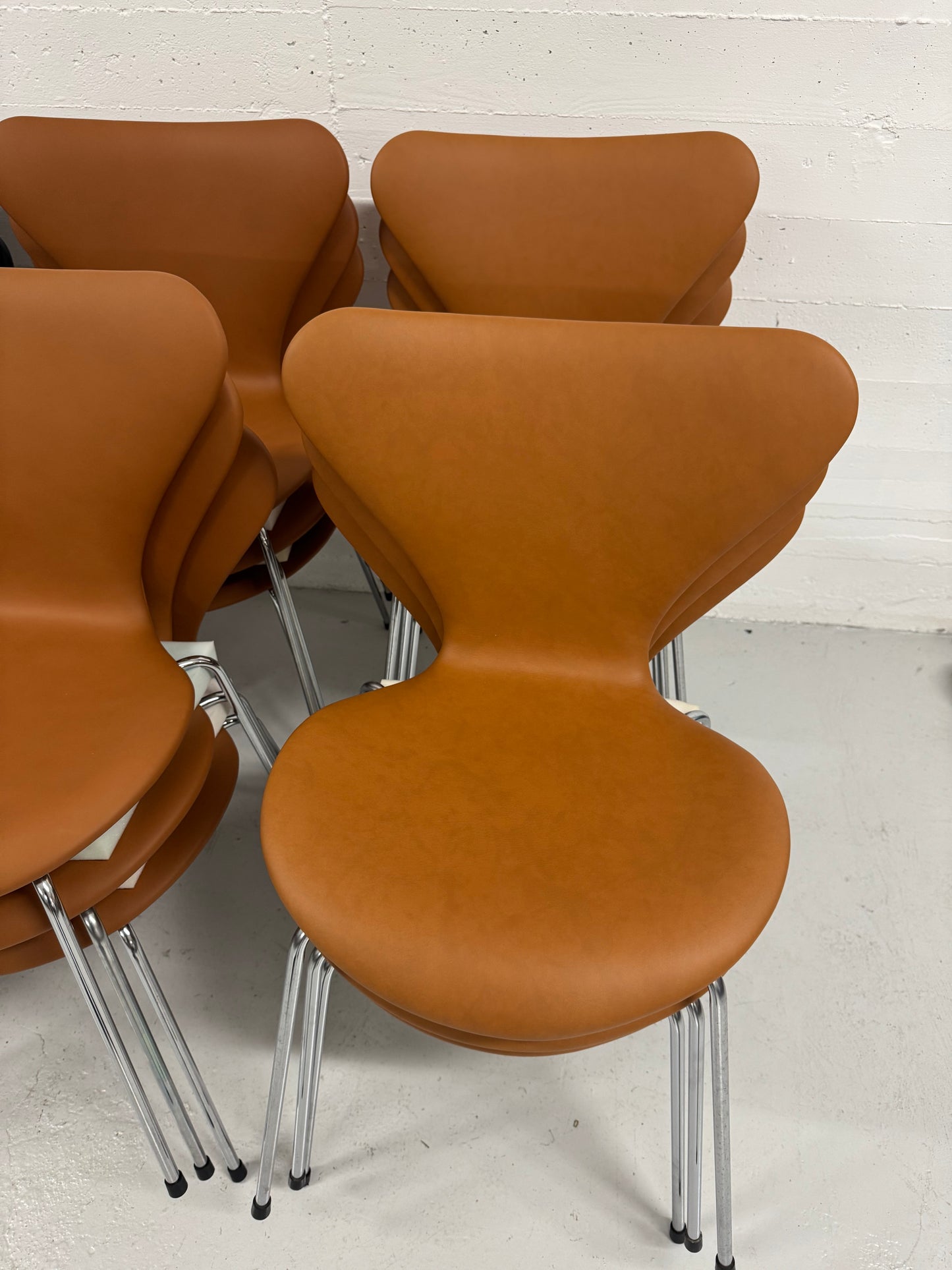 Nypolstret Arne Jacobsen klassikere, Fritz Hansen.
