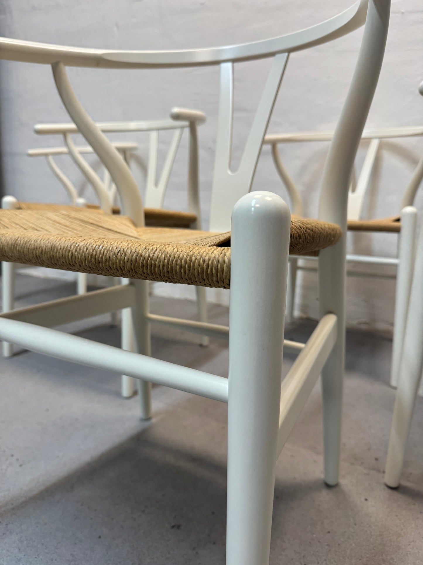 Hans J. Wegner ‘CH24’ ‘Y-stolen’ fremstillet hos Carl Hansen & Søn.