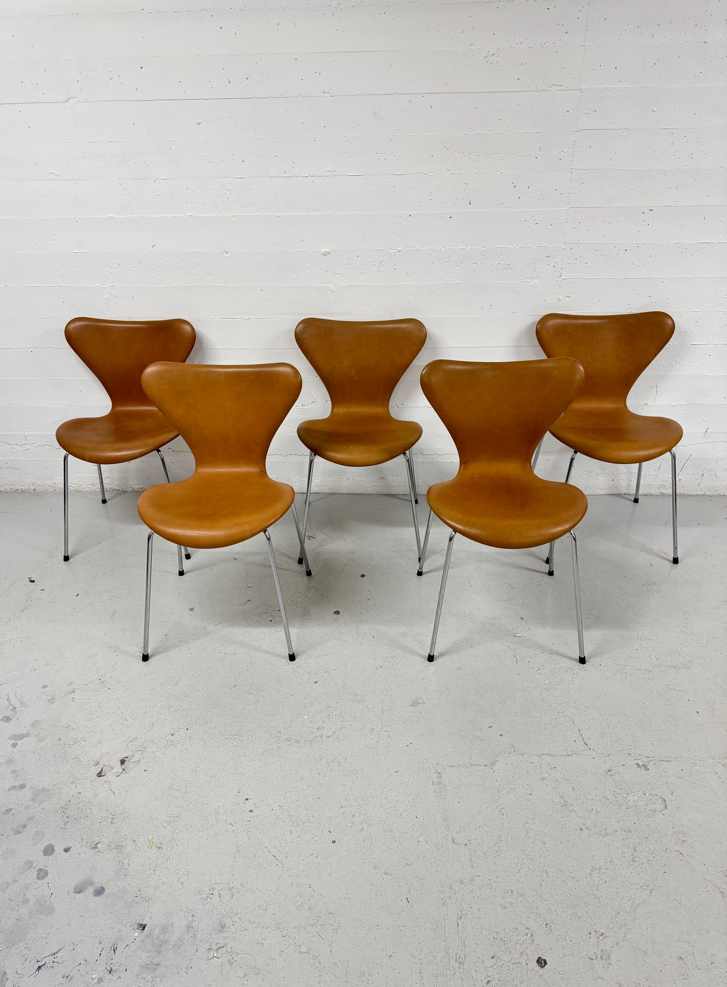 Arne Jacobsen ‘Syveren/3107’ Fritz Hansen.