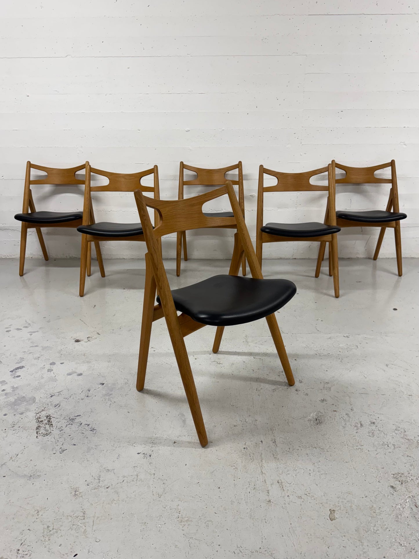 Hans J. Wegner ‘CH29’ fremstillet hos Carl Hansen & Søn.