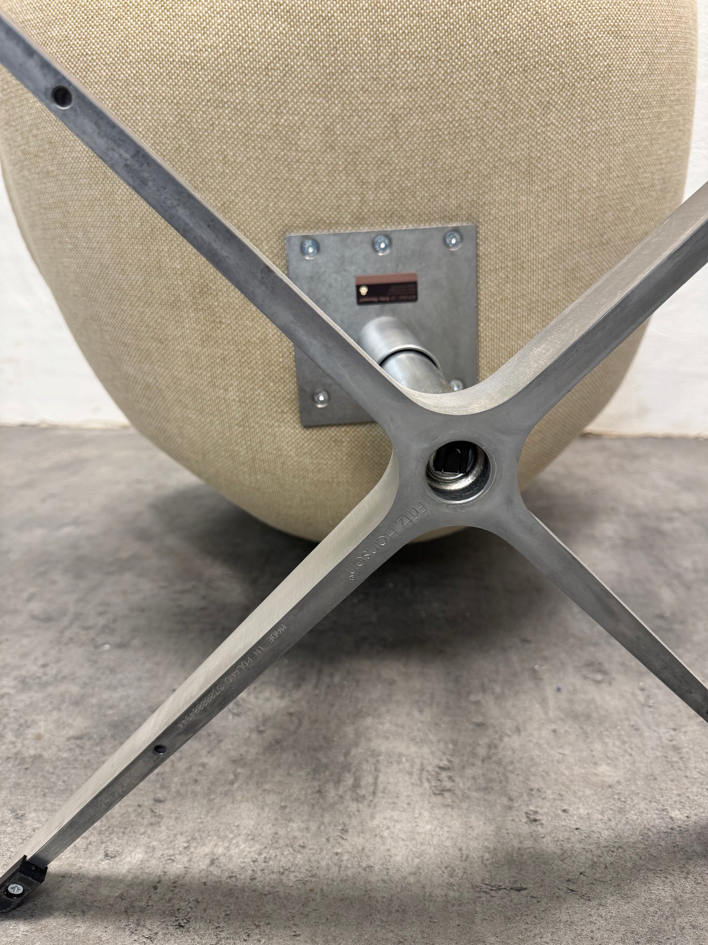 Arne Jacobsen ‘Svanen’ Fritz Hansen, original polstring.