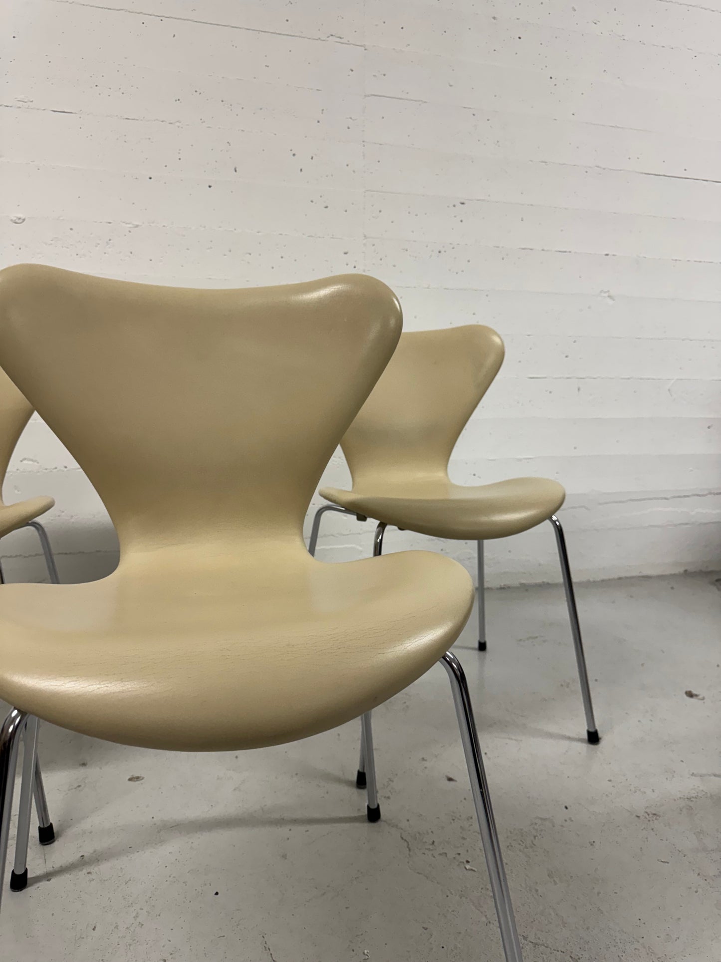 Arne Jacobsen ‘Syveren/3107’ Fritz Hansen.