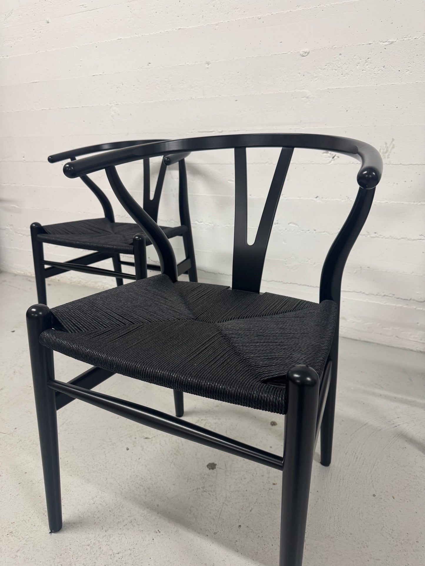 Hans J. Wegner ‘CH24’ ‘Y-stolen’ fremstillet hos Carl Hansen & Søn.