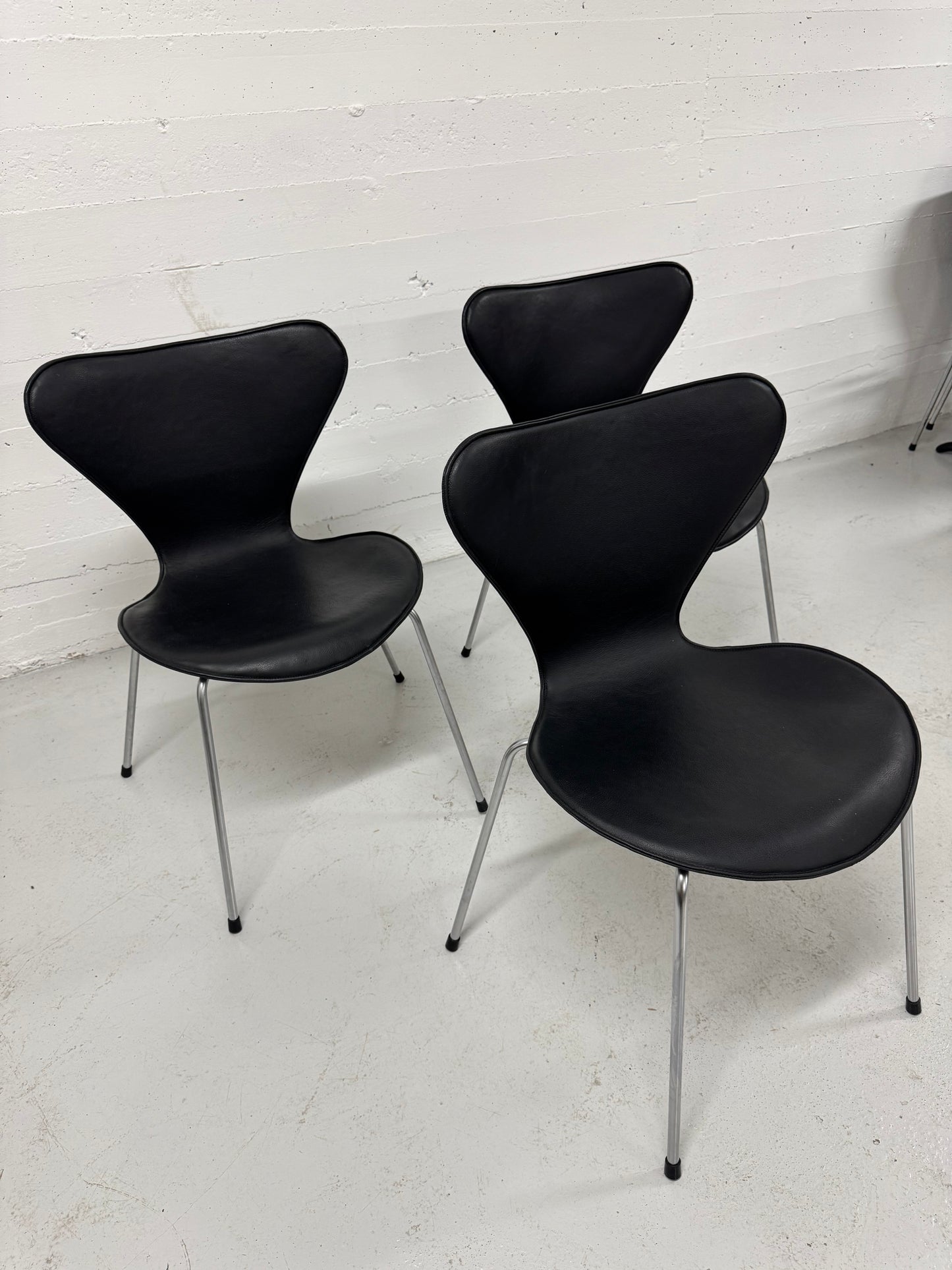 Arne Jacobsen ‘Syveren/3107’ Fritz Hansen.