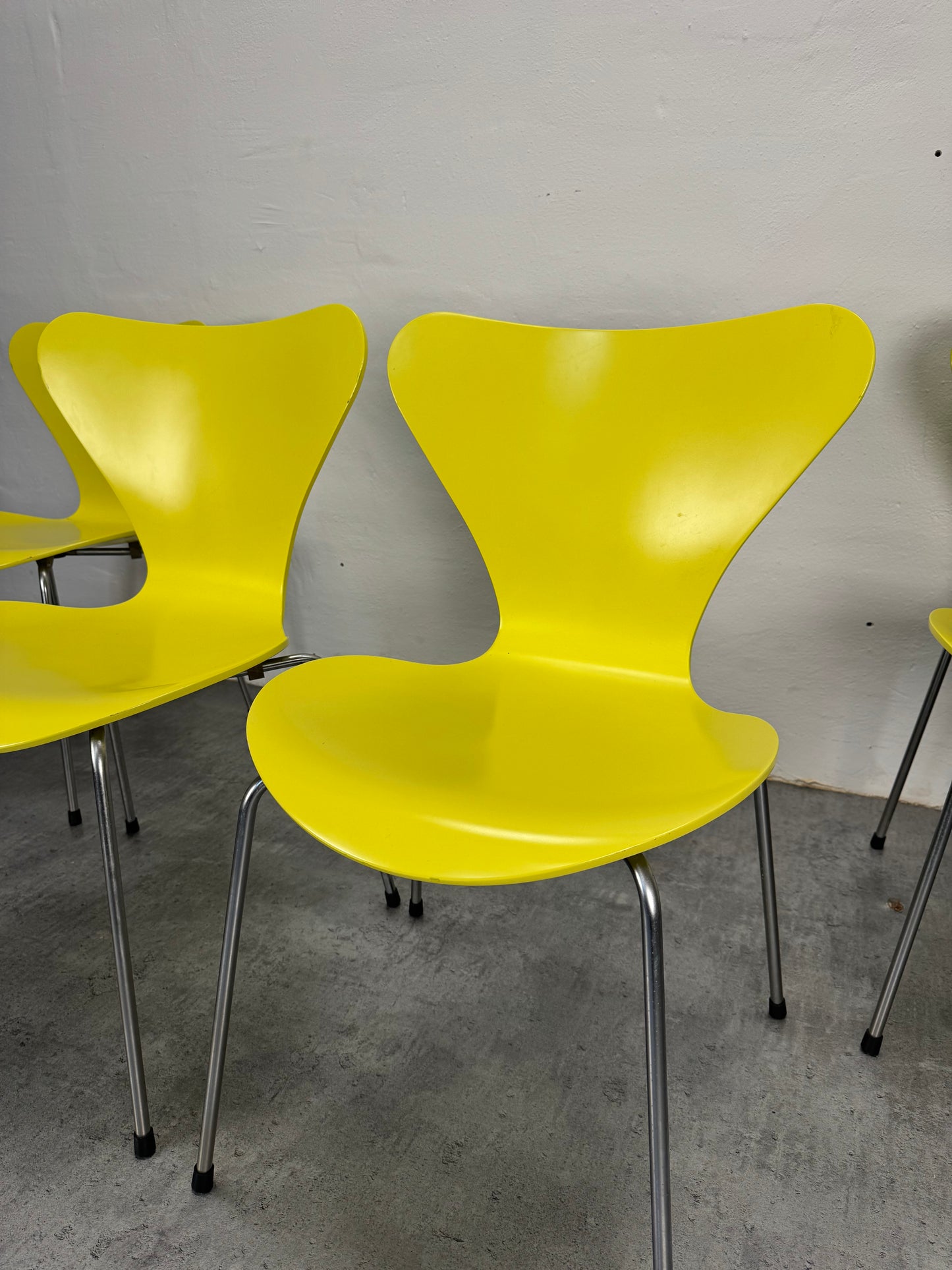 Arne Jacobsen ‘Syveren/3107’ Fritz Hansen.