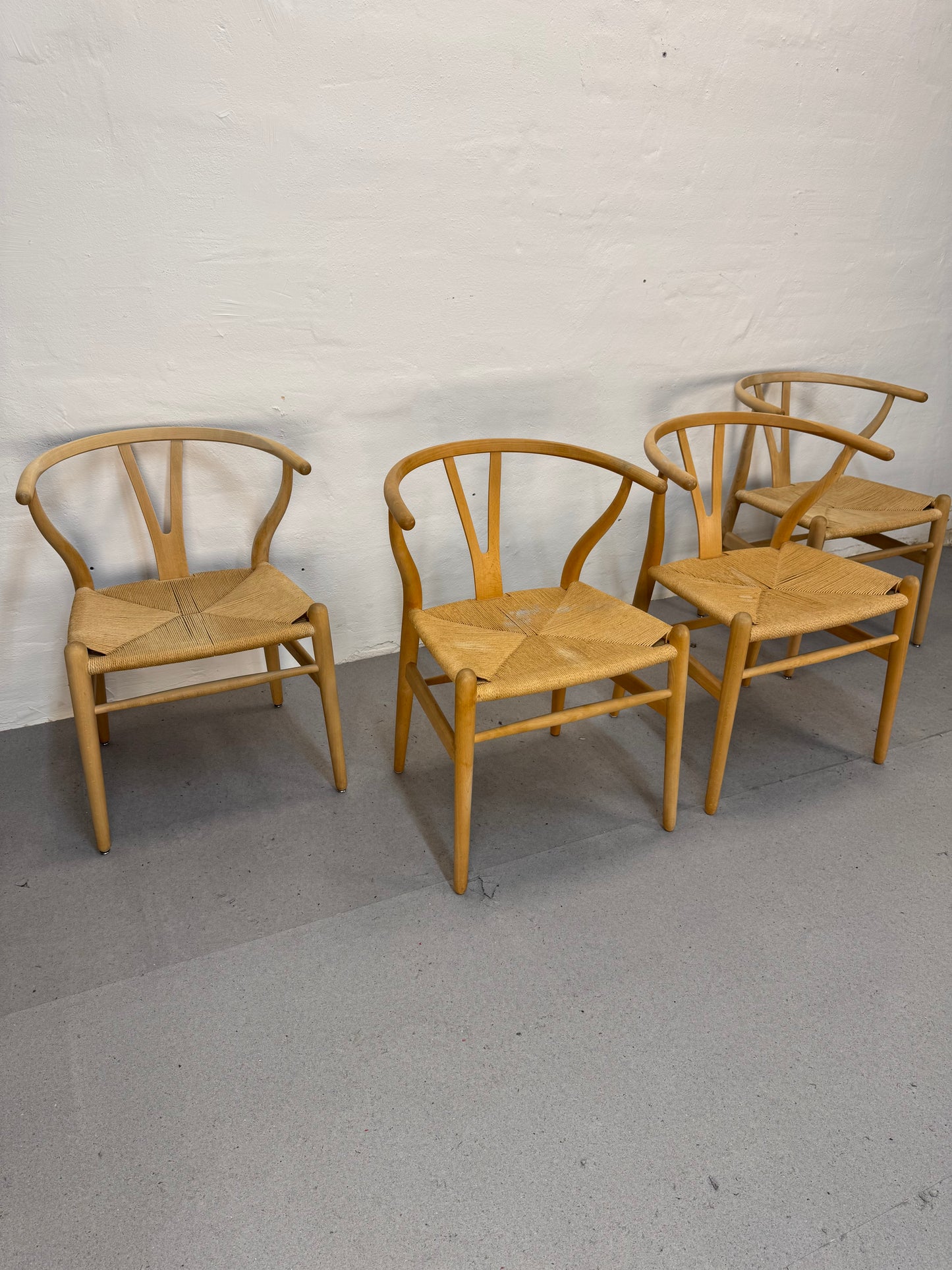 Hans J. Wegner ‘CH24’ ‘Y-stolen’ fremstillet hos Carl Hansen & Søn.