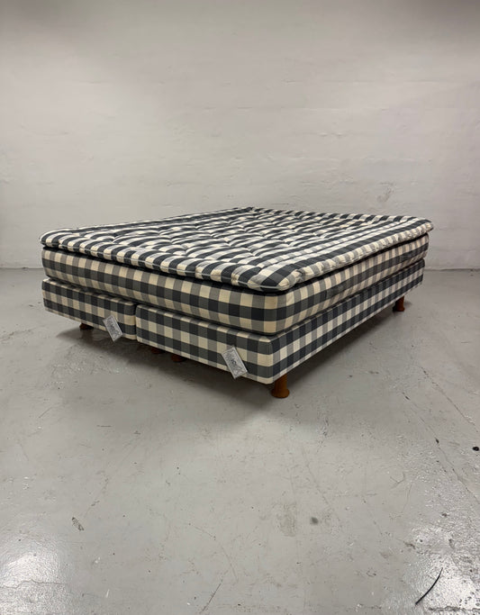 Hästens ‘Luxuria’ dobbeltseng  – 160x200cm.