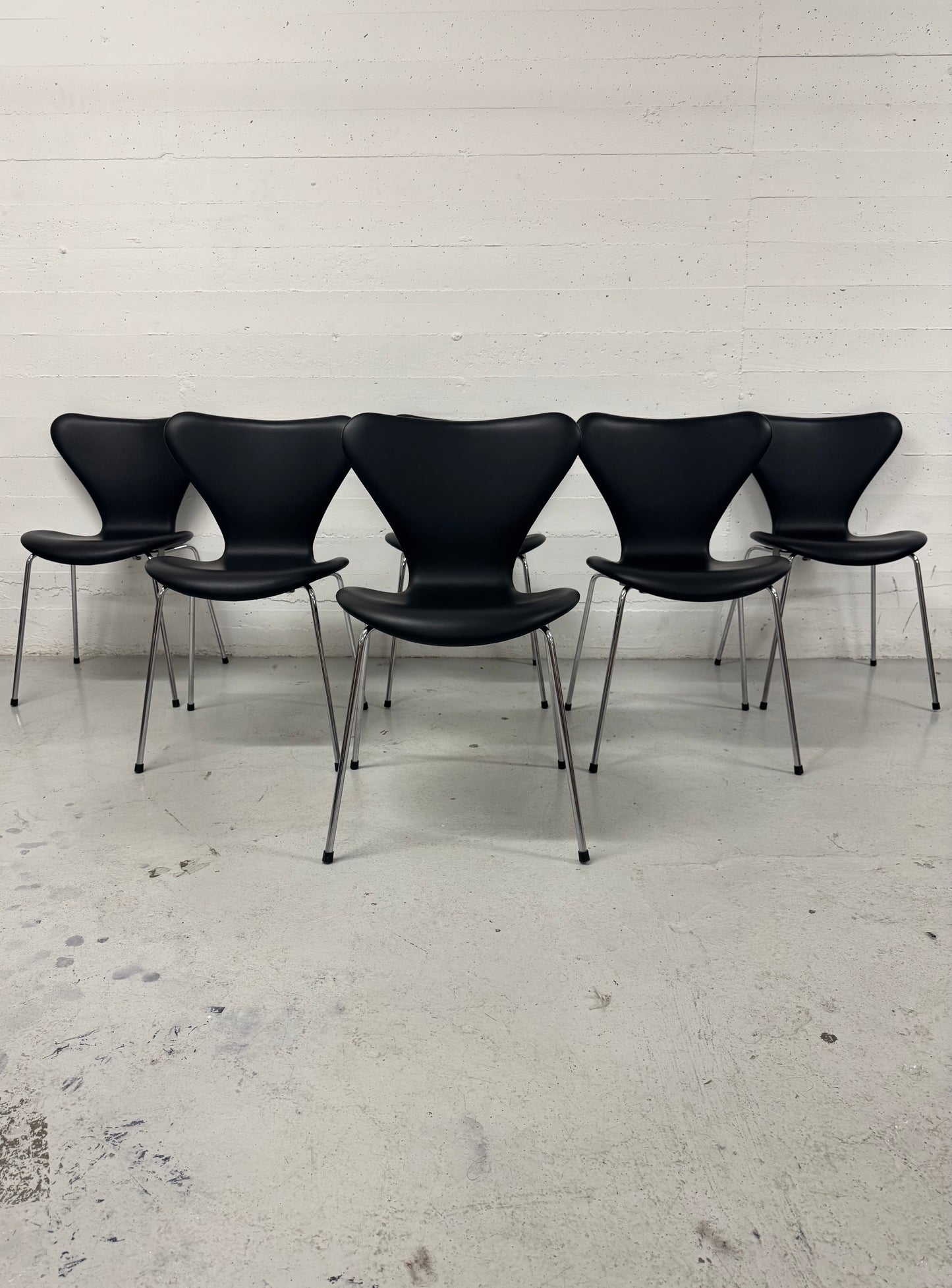 Arne Jacobsen ‘Syveren/3107’ Fritz Hansen.