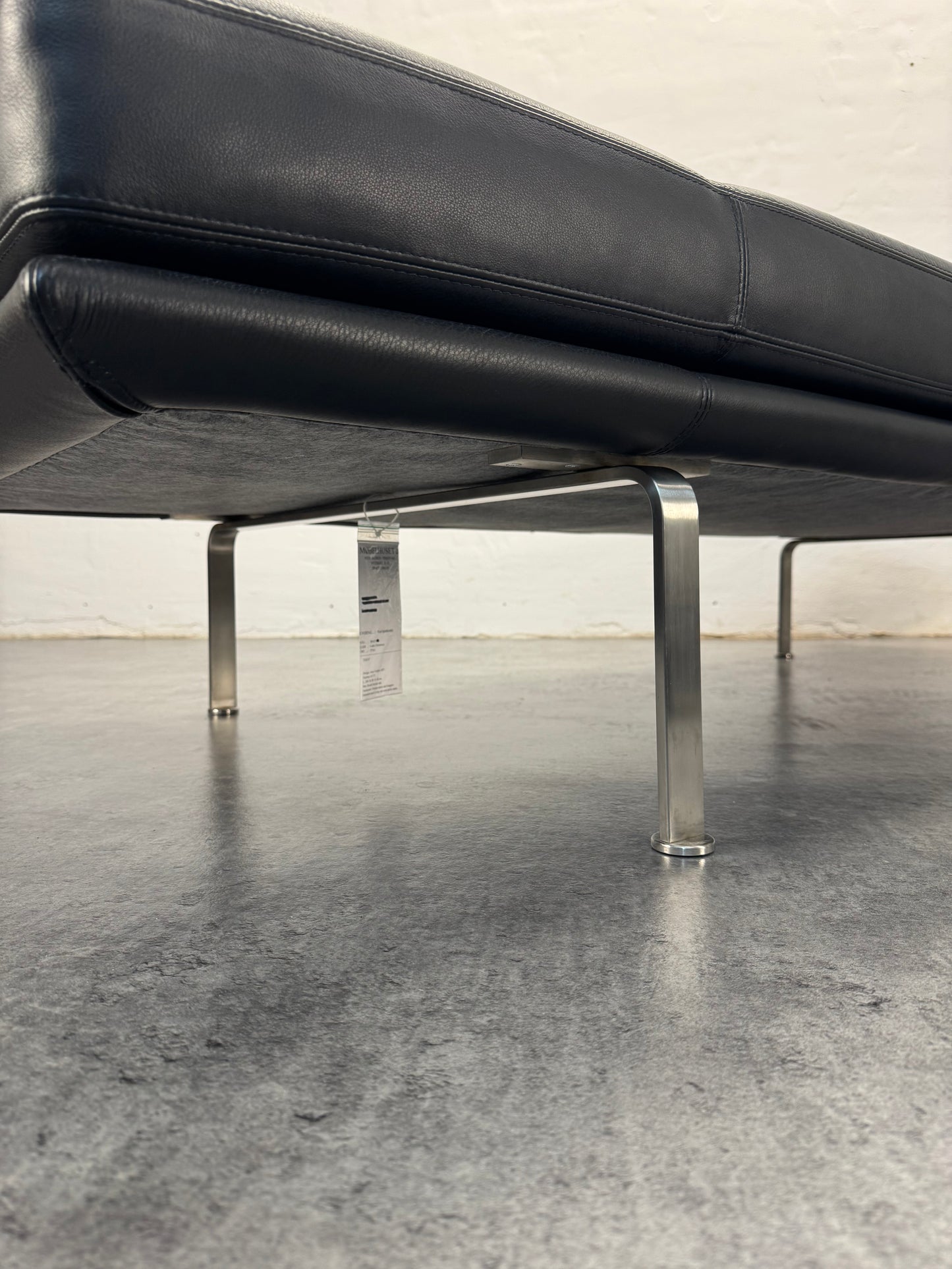 Arne Vodder ‘AV 57’ Daybed.