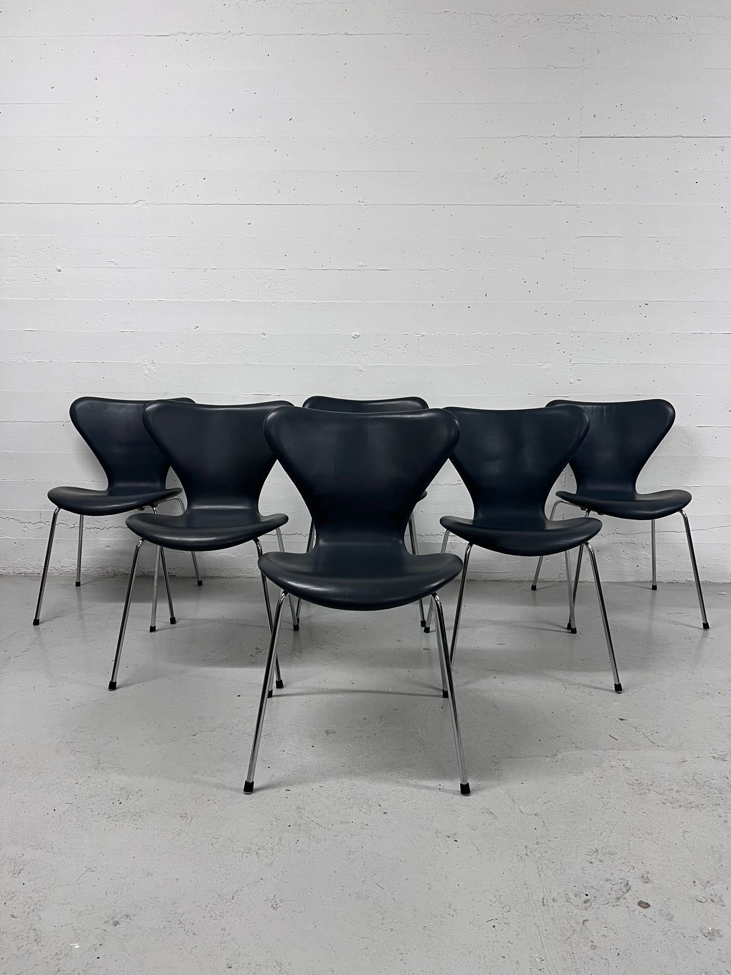 Arne Jacobsen ‘Syveren/3107’ Fritz Hansen.