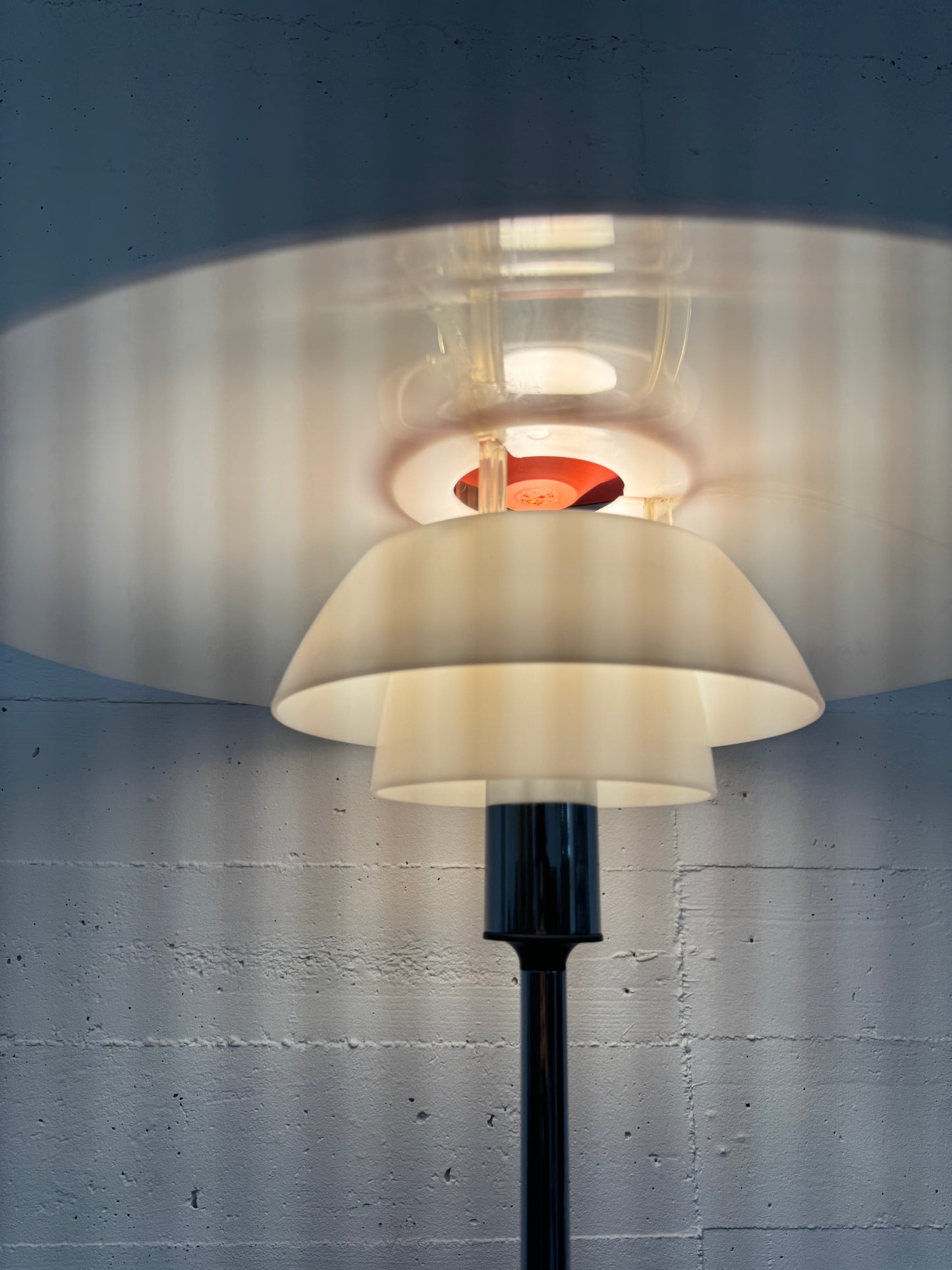 Poul Henningsen, “PH 80” Louis Poulsen.