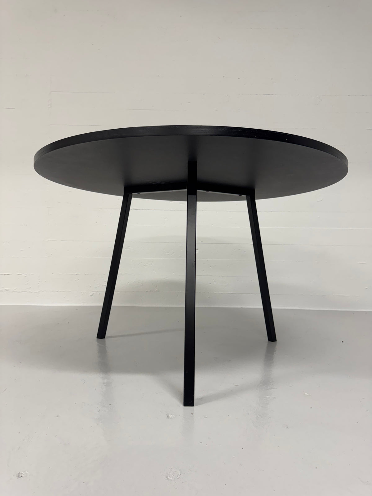 Leif Jørgensen ‘Loop Stand’ HAY.