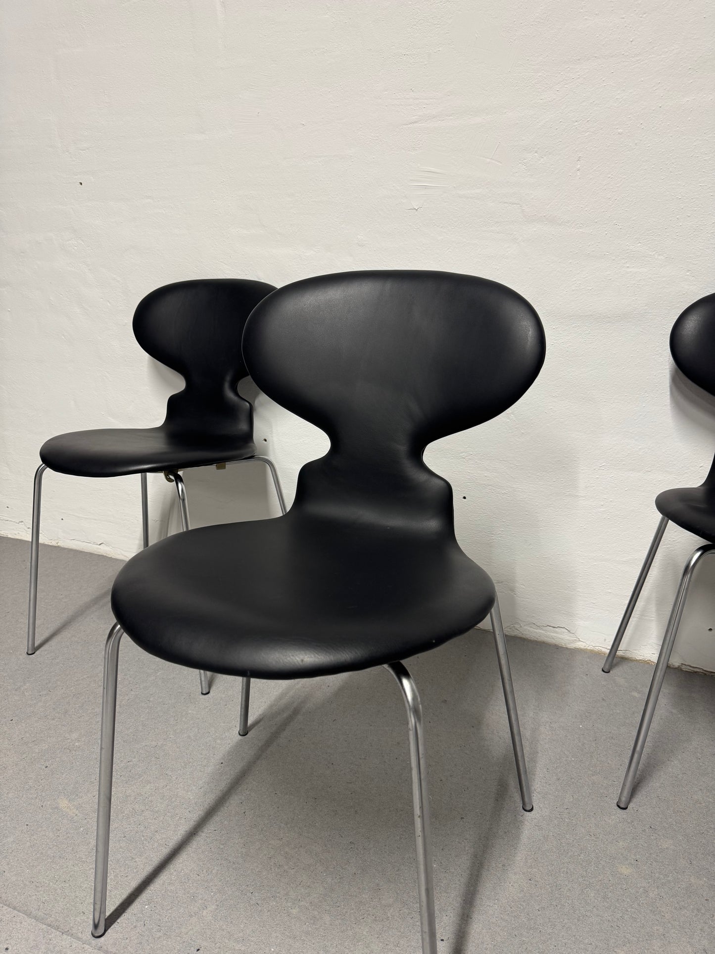 Arne Jacobsen ‘Myren/3101’ Fritz Hansen.