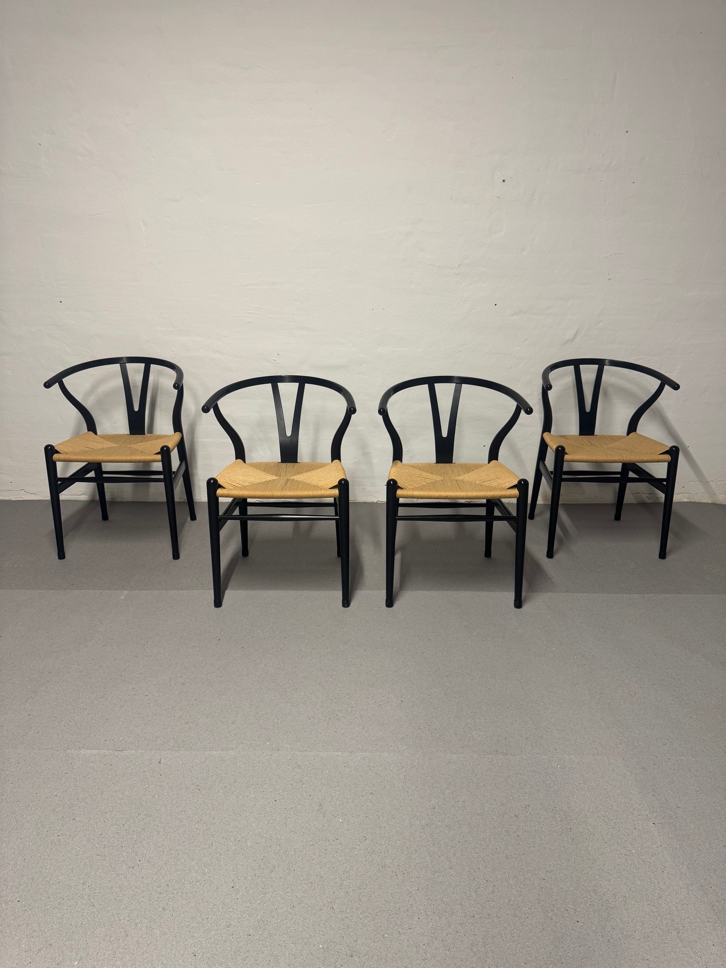 Hans J. Wegner ‘CH24’ ‘Y-stolen’ fremstillet hos Carl Hansen & Søn.