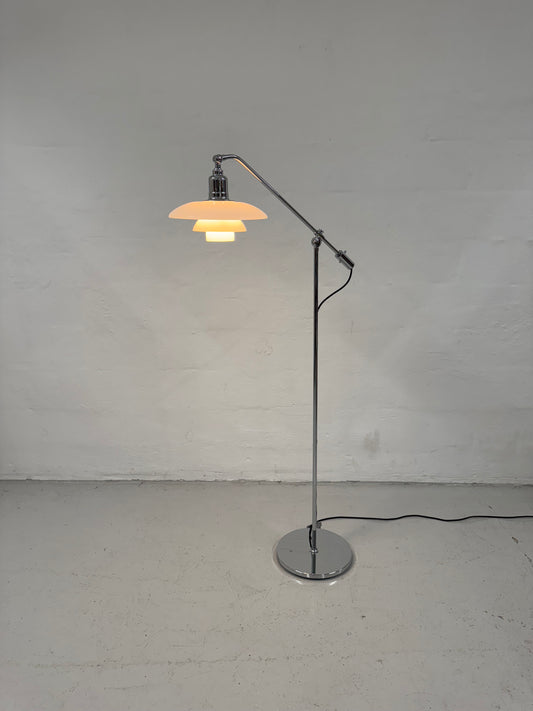 Poul Henningsen, “Vandpumpen” Louis Poulsen.