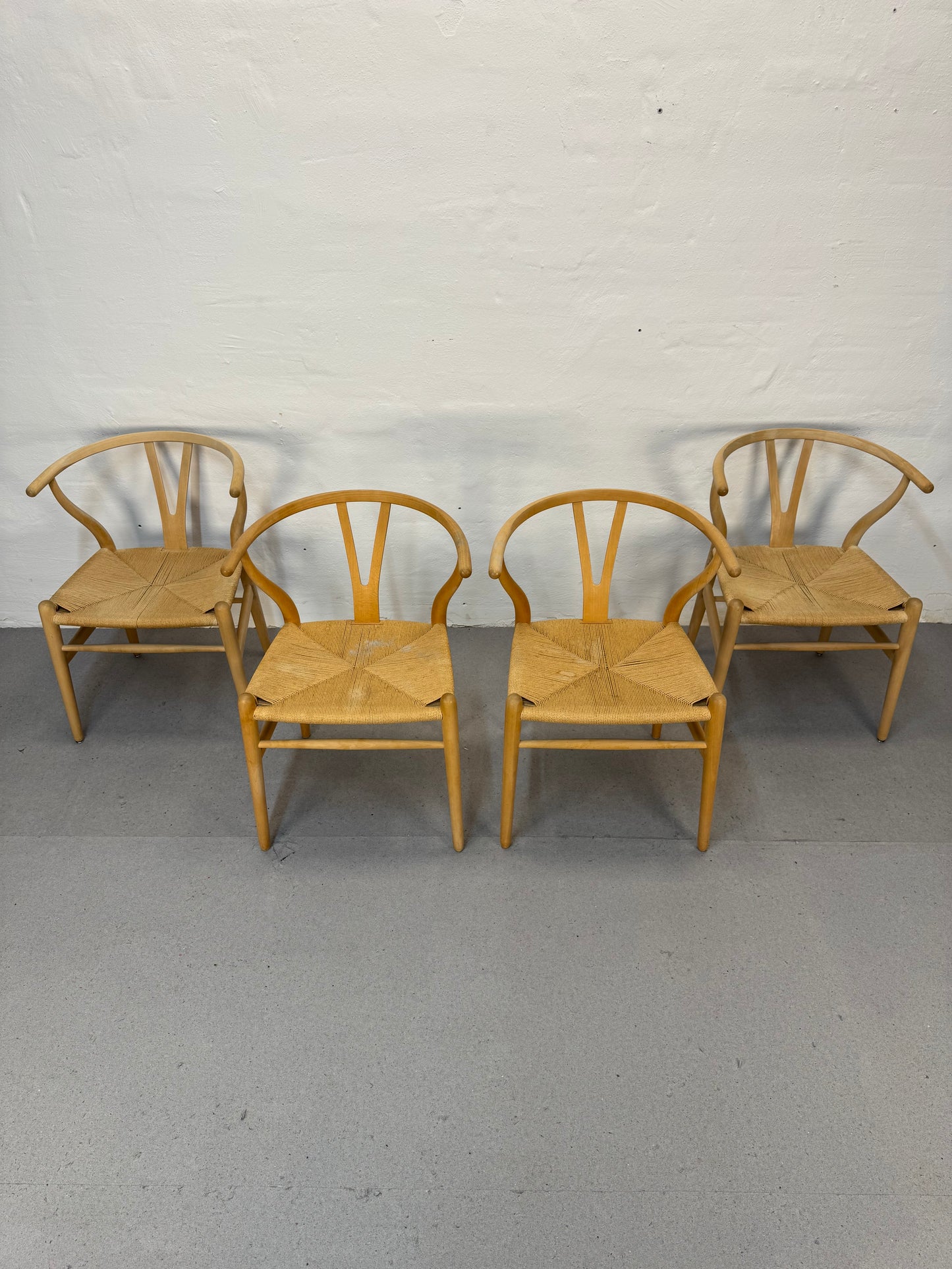 Hans J. Wegner ‘CH24’ ‘Y-stolen’ fremstillet hos Carl Hansen & Søn.