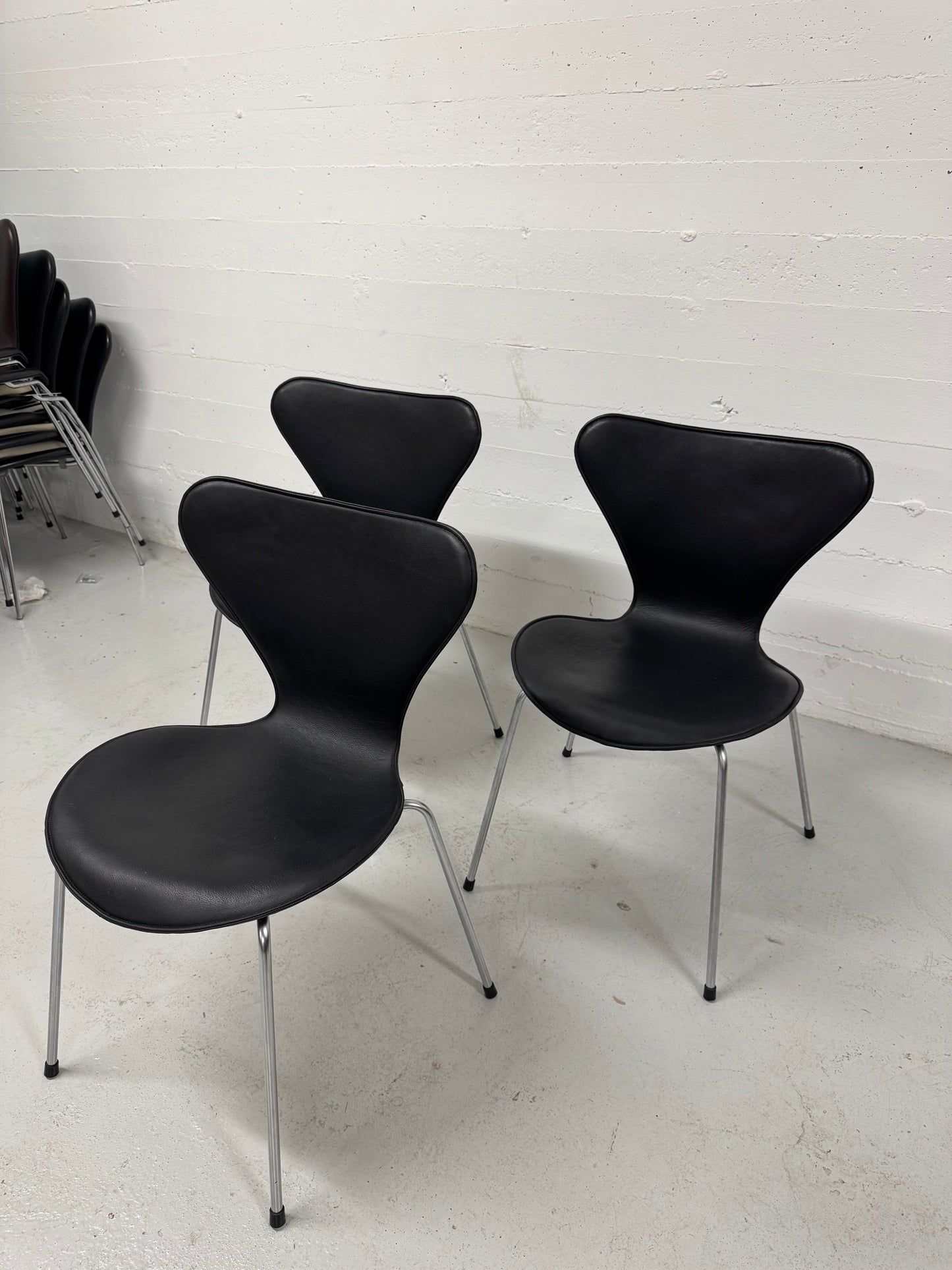 Arne Jacobsen ‘Syveren/3107’ Fritz Hansen.