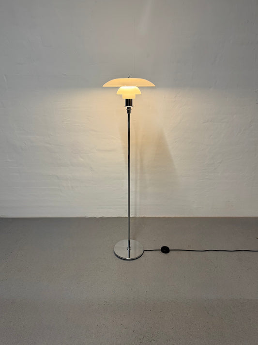 Poul Henningsen, “PH 3 1/2 - 2 1/2” Louis Poulsen.