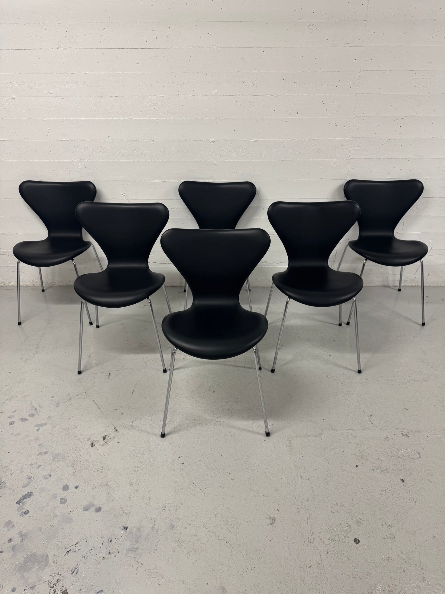 Arne Jacobsen ‘Syveren/3107’ Fritz Hansen.