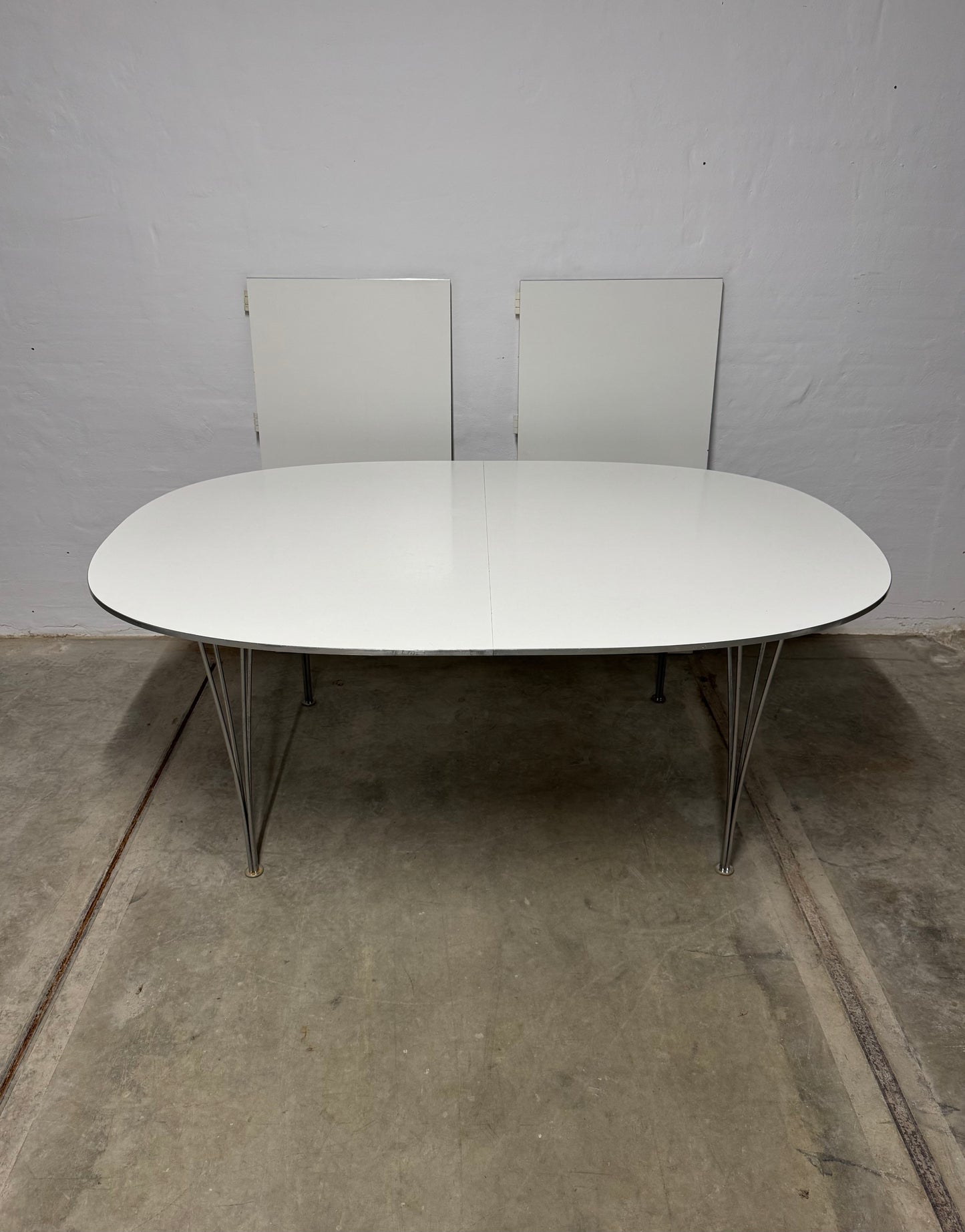 Piet Hein & Bruno Mathsson ‘Superellipse’ spisebord, Fritz Hansen.