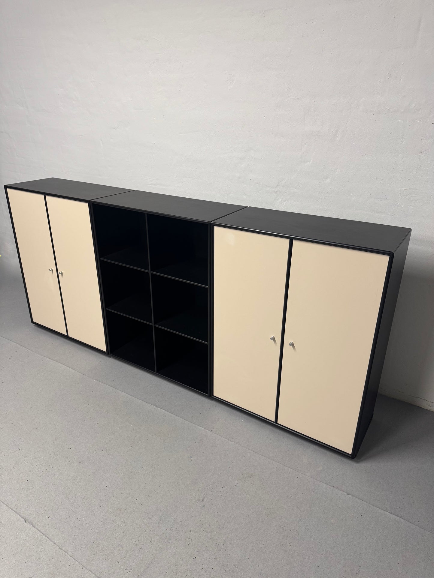 Peter J. Lassen, Montana reolmoduler.