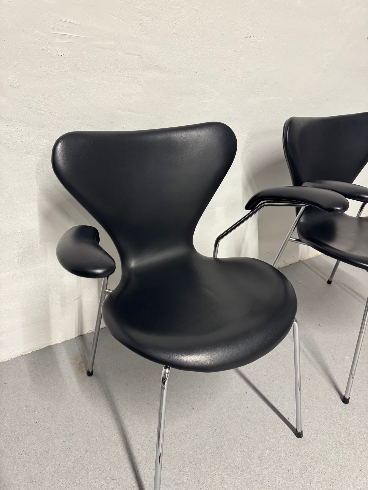 Arne Jacobsen ‘Syveren/3207’ Fritz Hansen.
