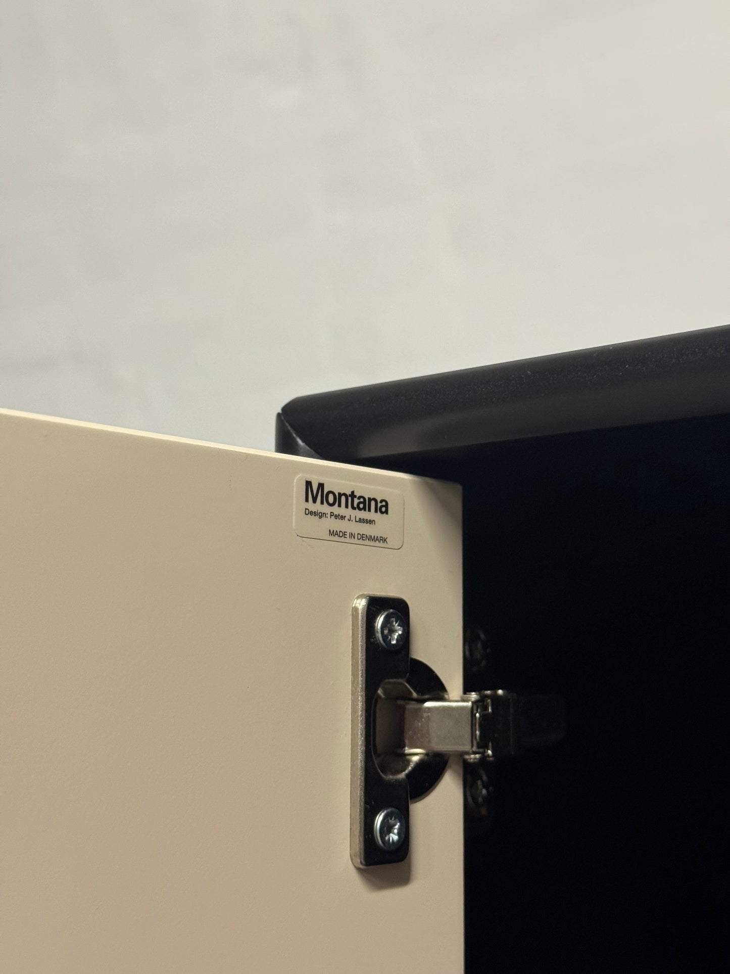 Peter J. Lassen, Montana reolmoduler.