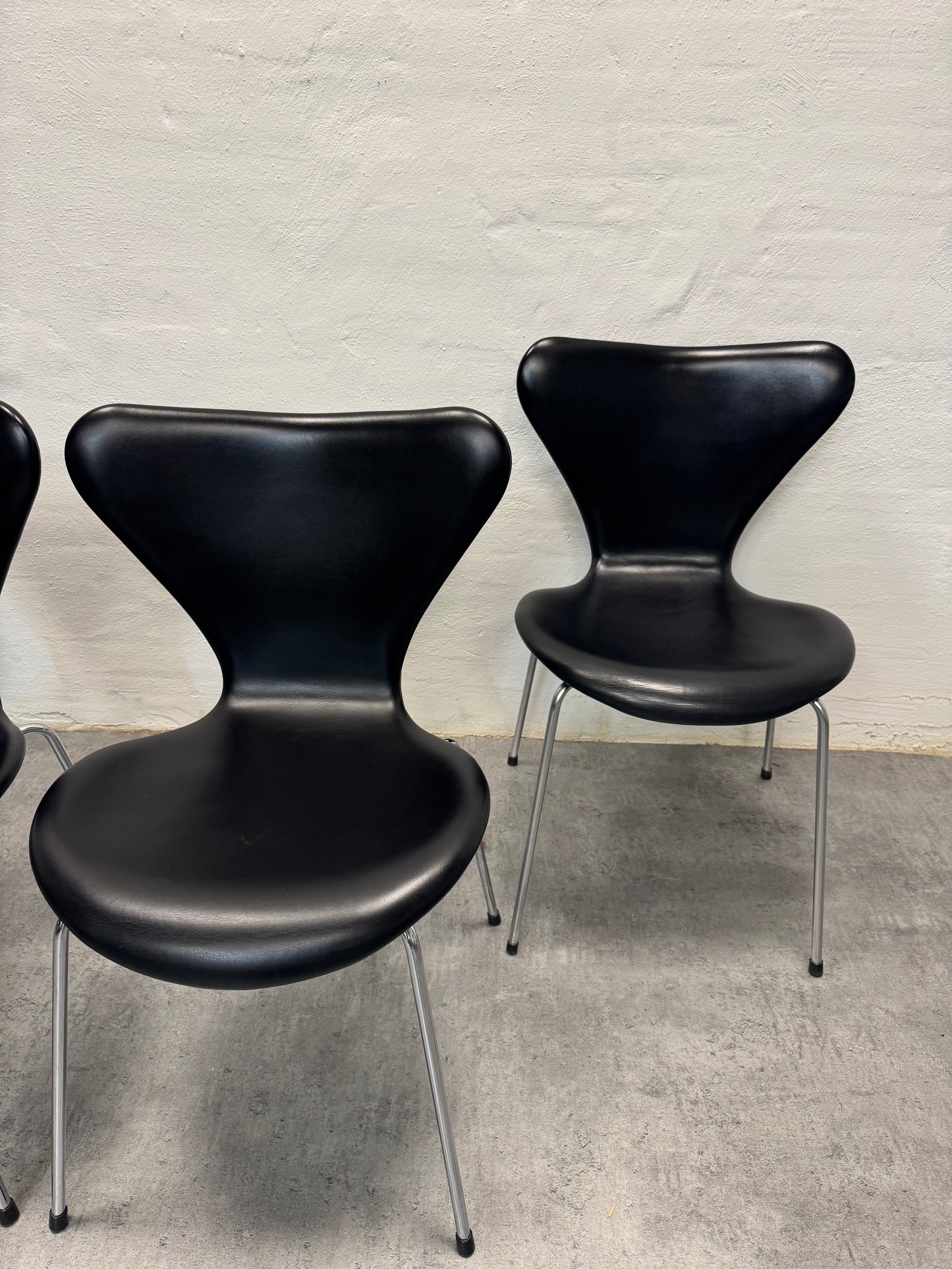 Arne Jacobsen ‘Syveren/3107’ Fritz Hansen.