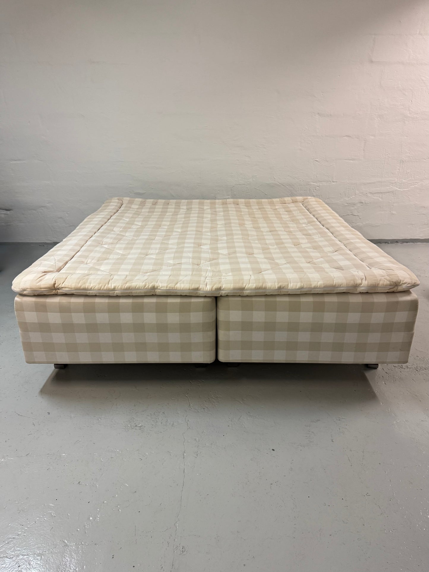 Hästens ‘Superia’ dobbeltseng, med BJX Luxury topmadras.