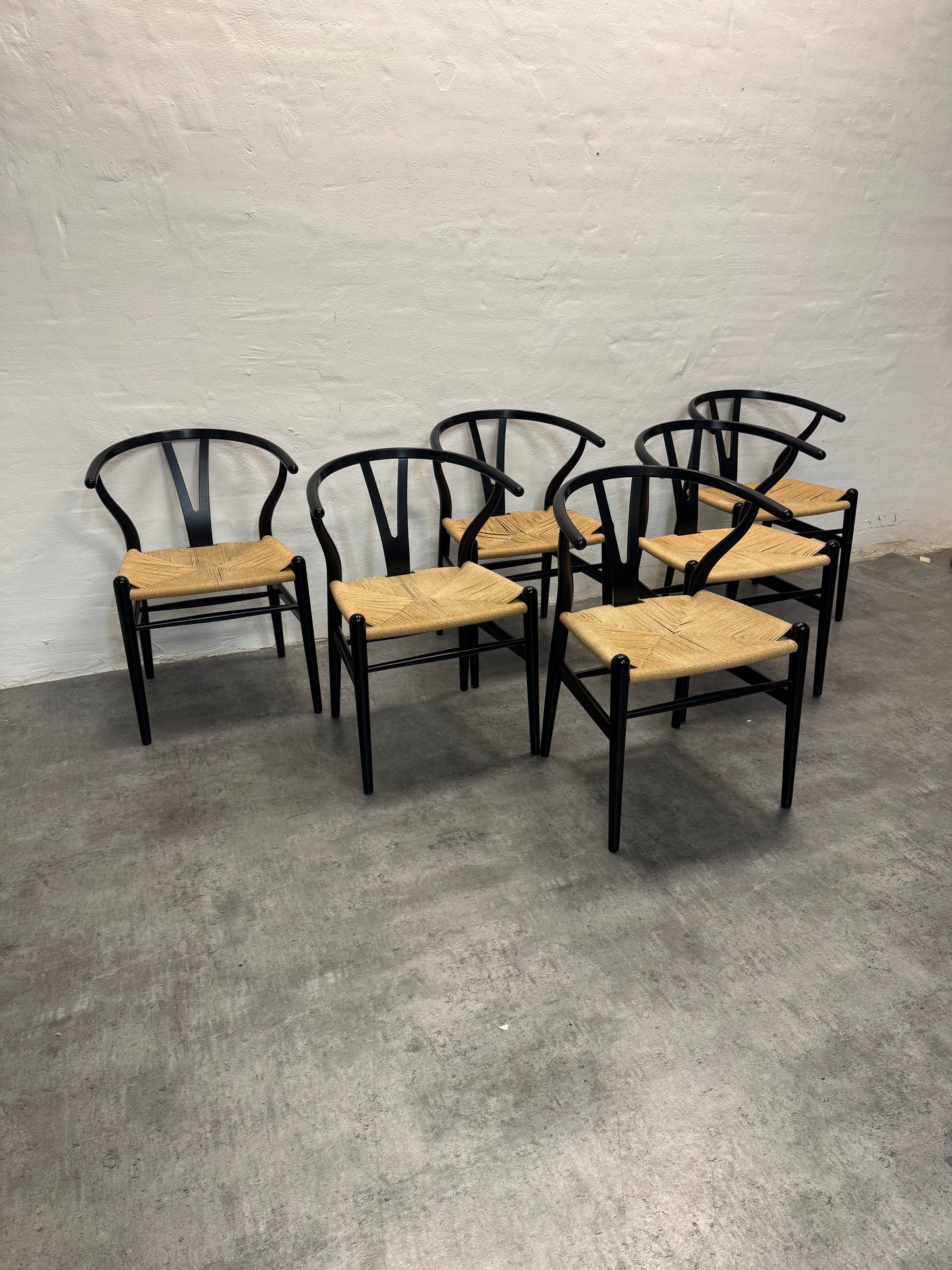 Hans J. Wegner ‘CH-24’ Carl Hansen & Søn.